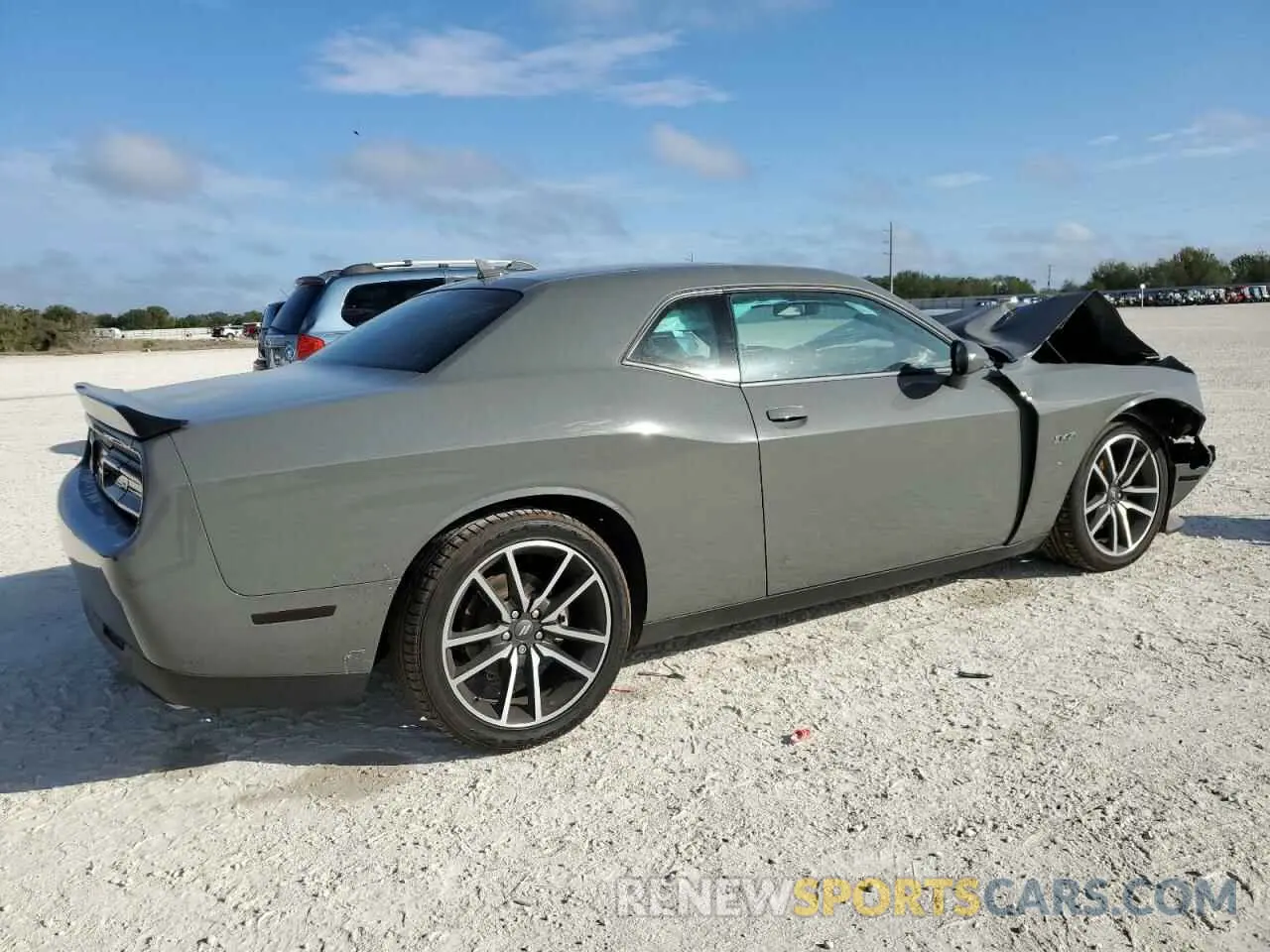 3 fotografías del automóvil dañado 2C3CDZBT9PH611054 DODGE CHALLENGER 2023