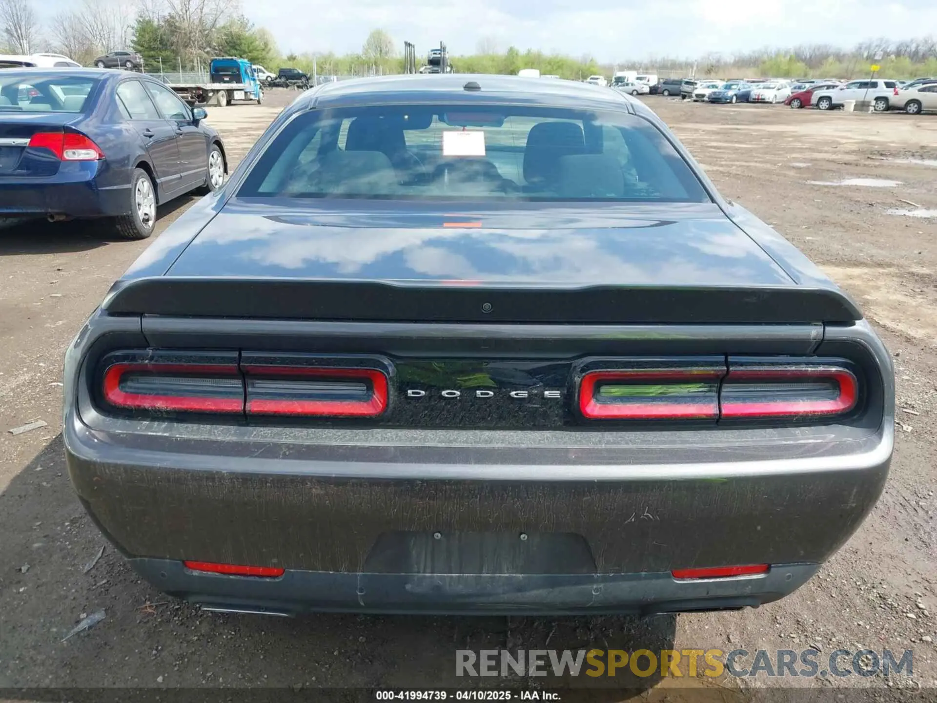 16 fotografías del automóvil dañado 2C3CDZBTXPH610110 DODGE CHALLENGER 2023