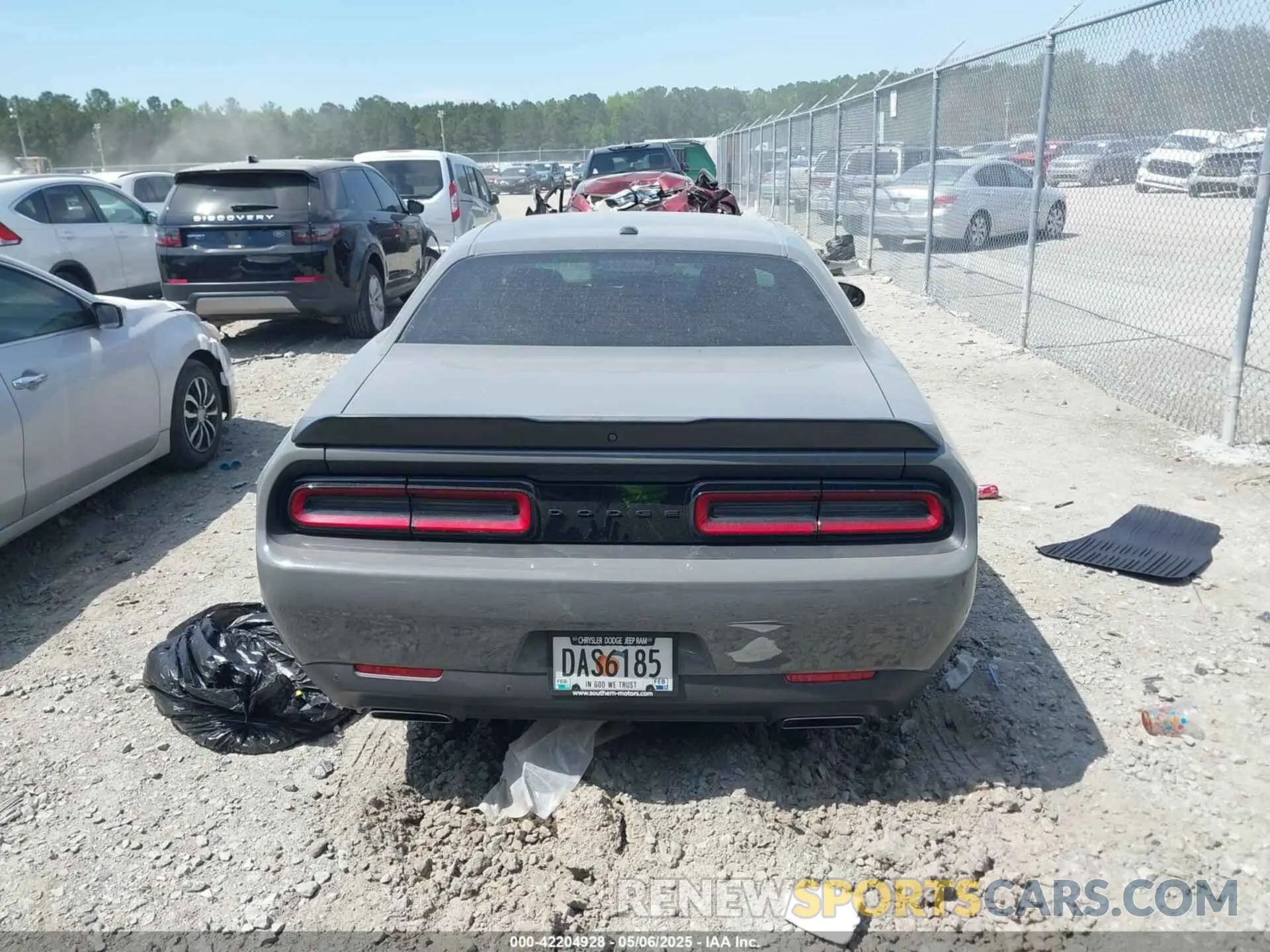 16 fotografías del automóvil dañado 2C3CDZBTXPH634522 DODGE CHALLENGER 2023