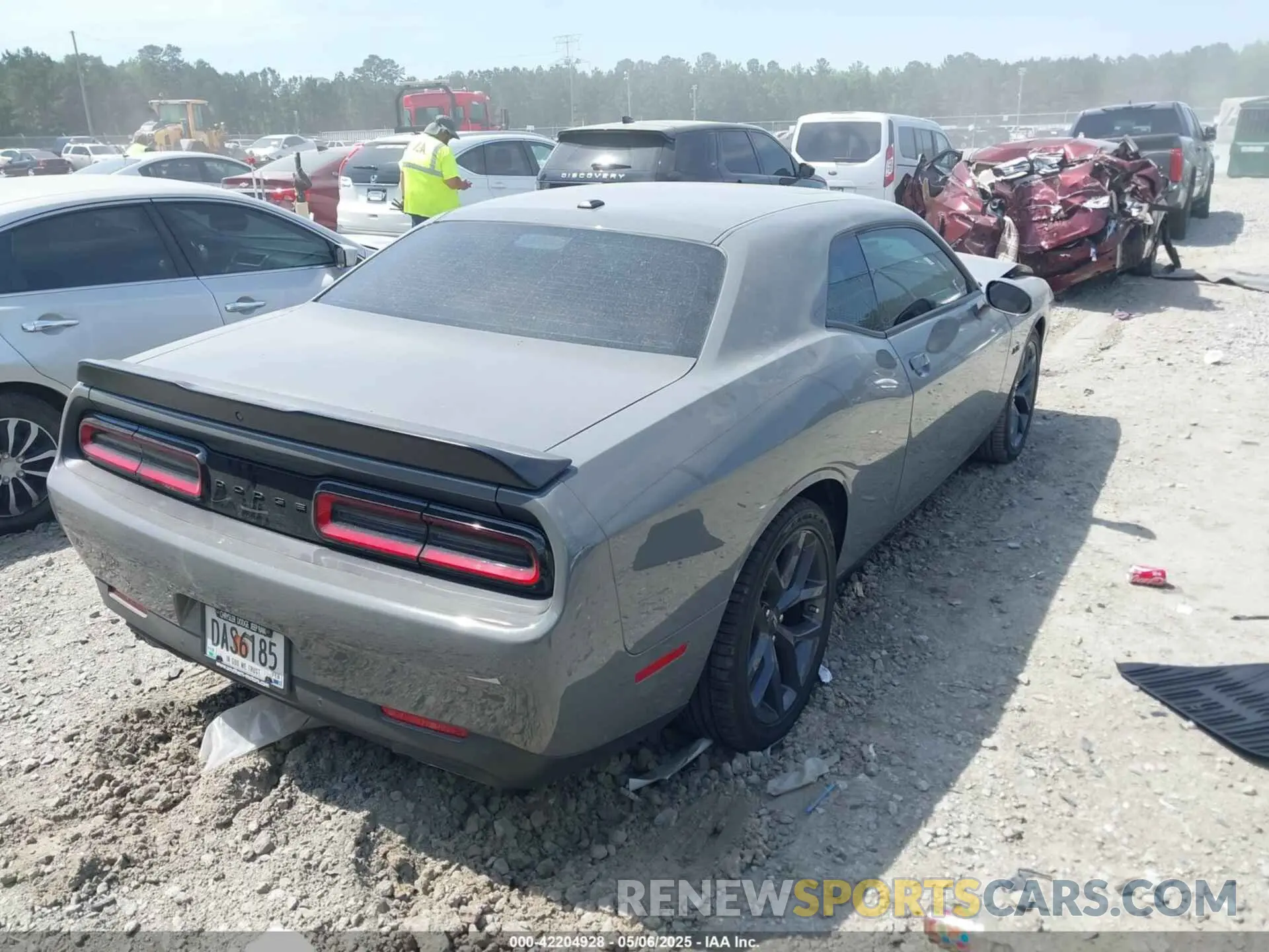 4 fotografías del automóvil dañado 2C3CDZBTXPH634522 DODGE CHALLENGER 2023