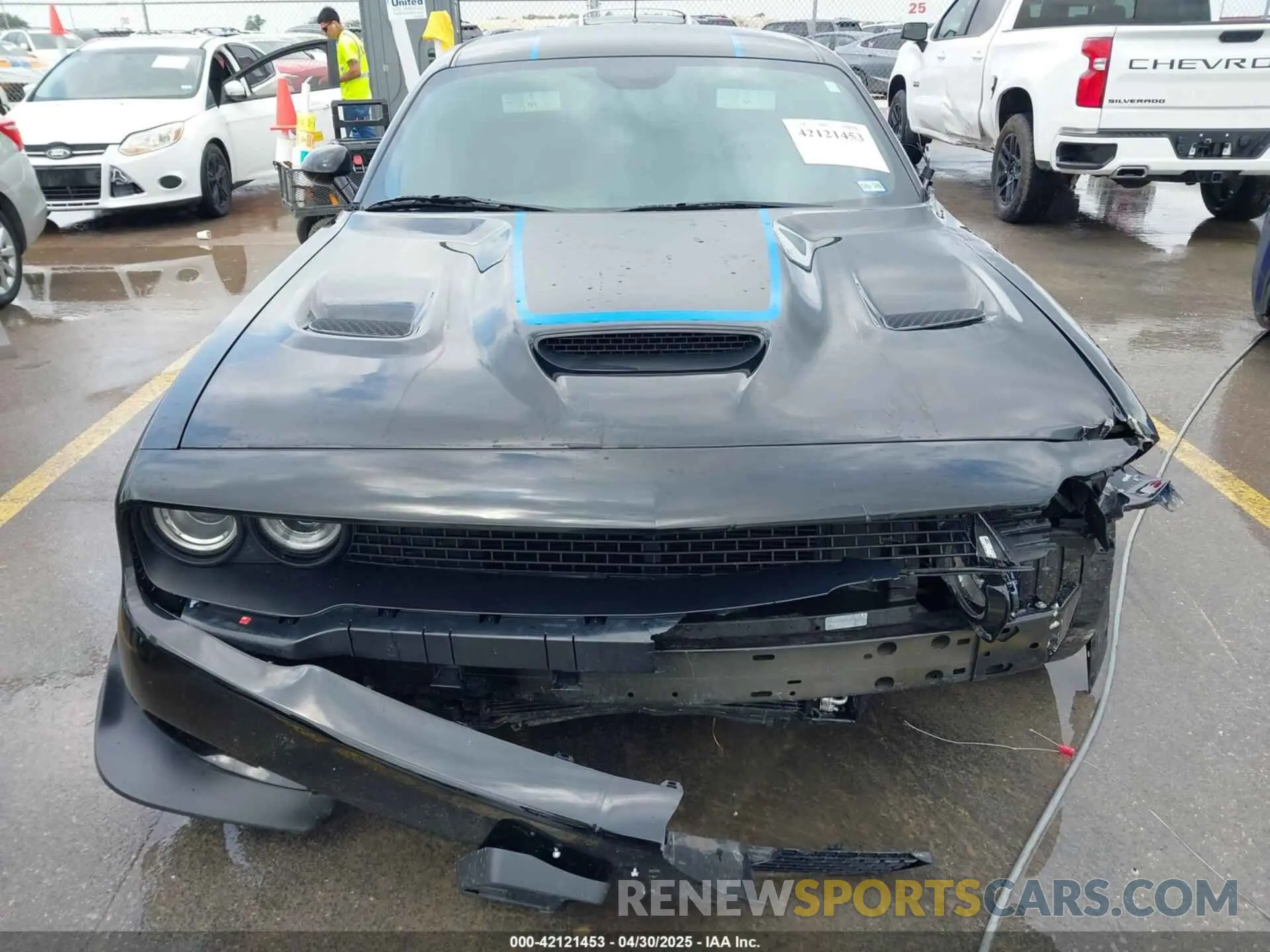 12 fotografías del automóvil dañado 2C3CDZFJ0PH678019 DODGE CHALLENGER 2023