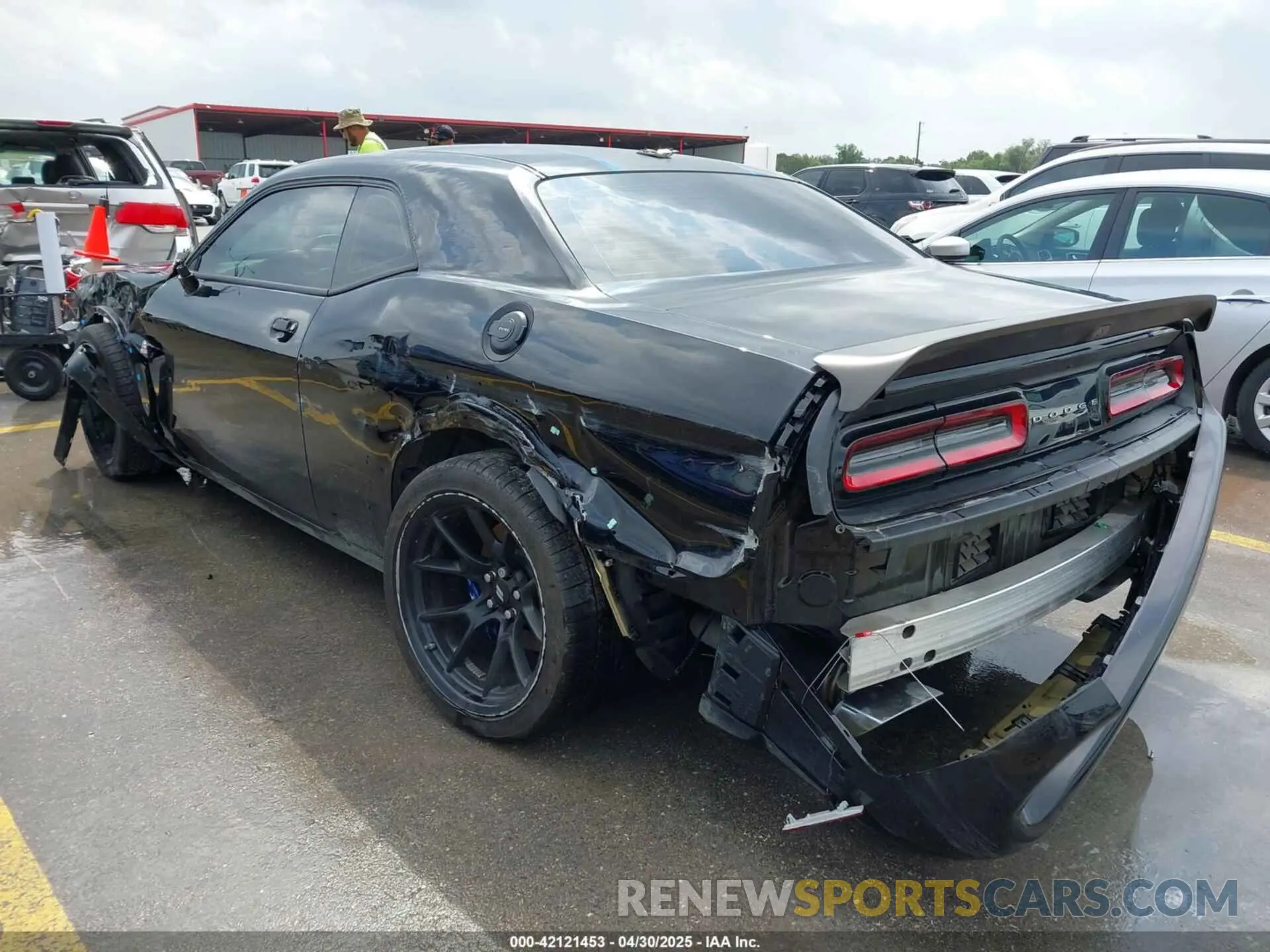 3 fotografías del automóvil dañado 2C3CDZFJ0PH678019 DODGE CHALLENGER 2023