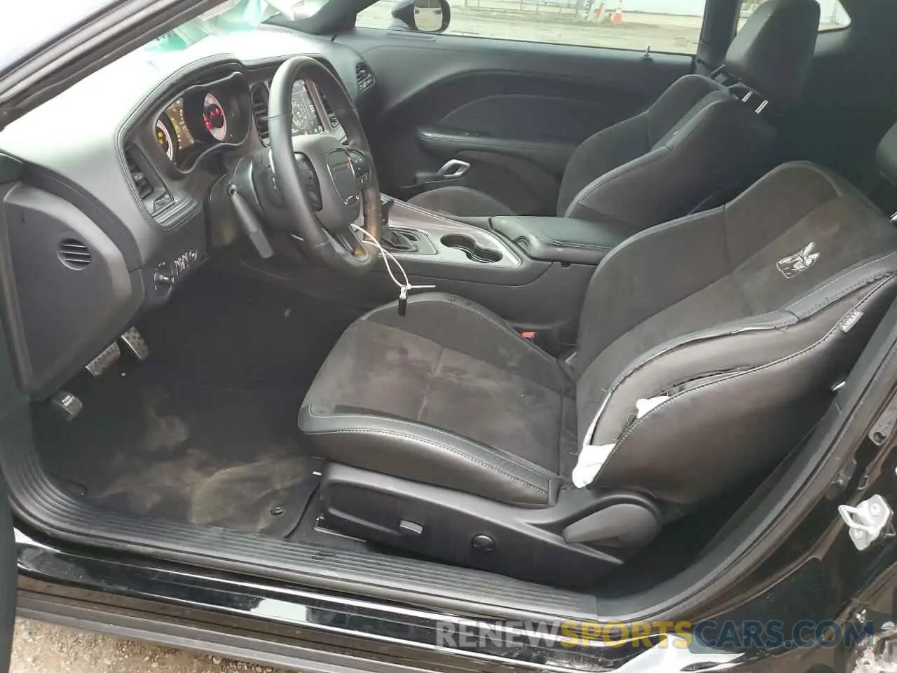 7 fotografías del automóvil dañado 2C3CDZFJ4PH544596 DODGE CHALLENGER 2023