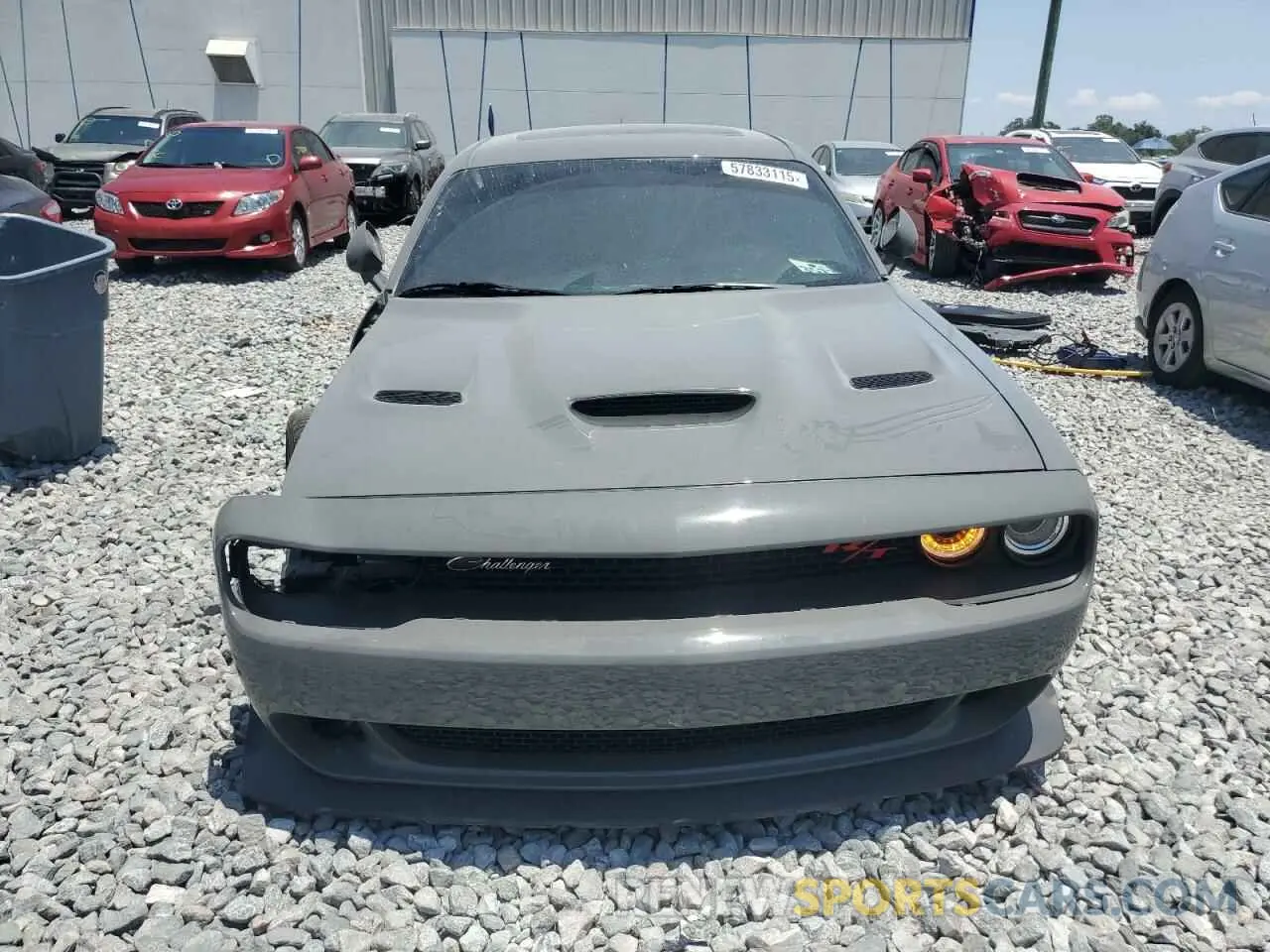 5 fotografías del automóvil dañado 2C3CDZFJ4PH637859 DODGE CHALLENGER 2023