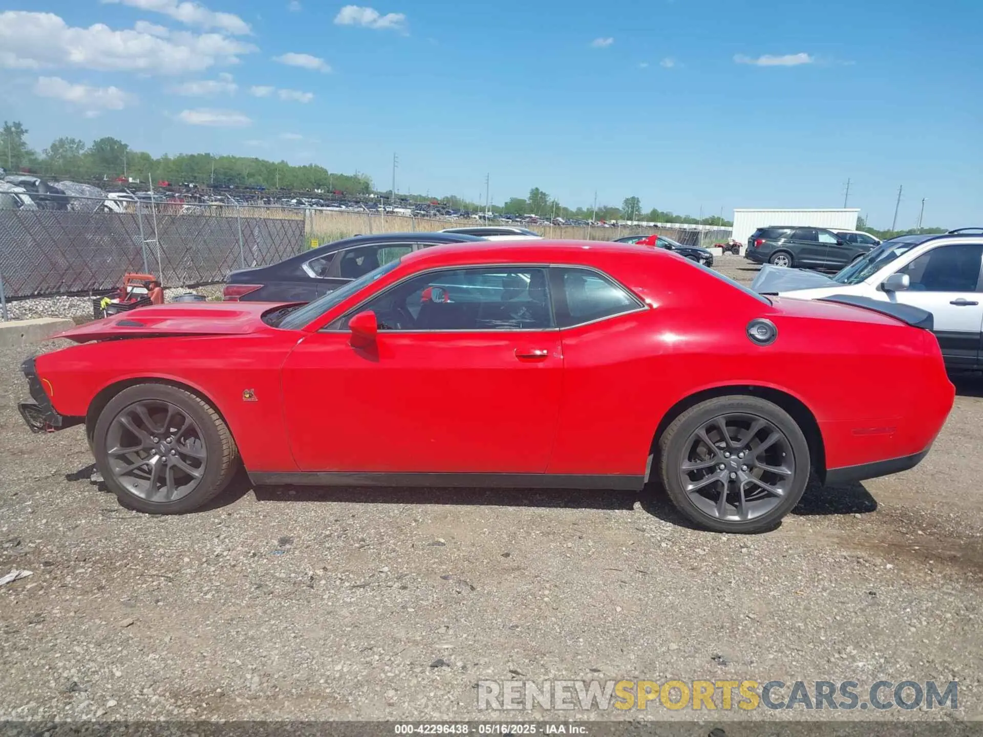 15 fotografías del automóvil dañado 2C3CDZFJ5PH680994 DODGE CHALLENGER 2023