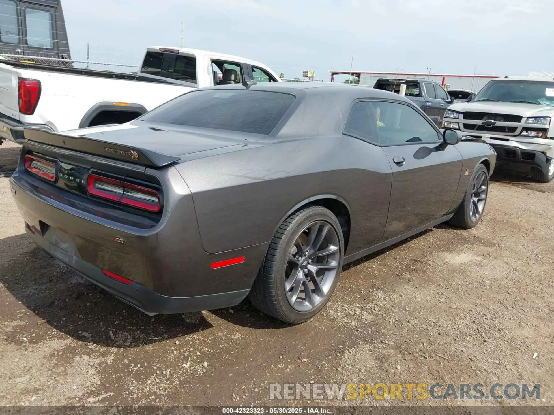 4 fotografías del automóvil dañado 2C3CDZFJ5PH694894 DODGE CHALLENGER 2023