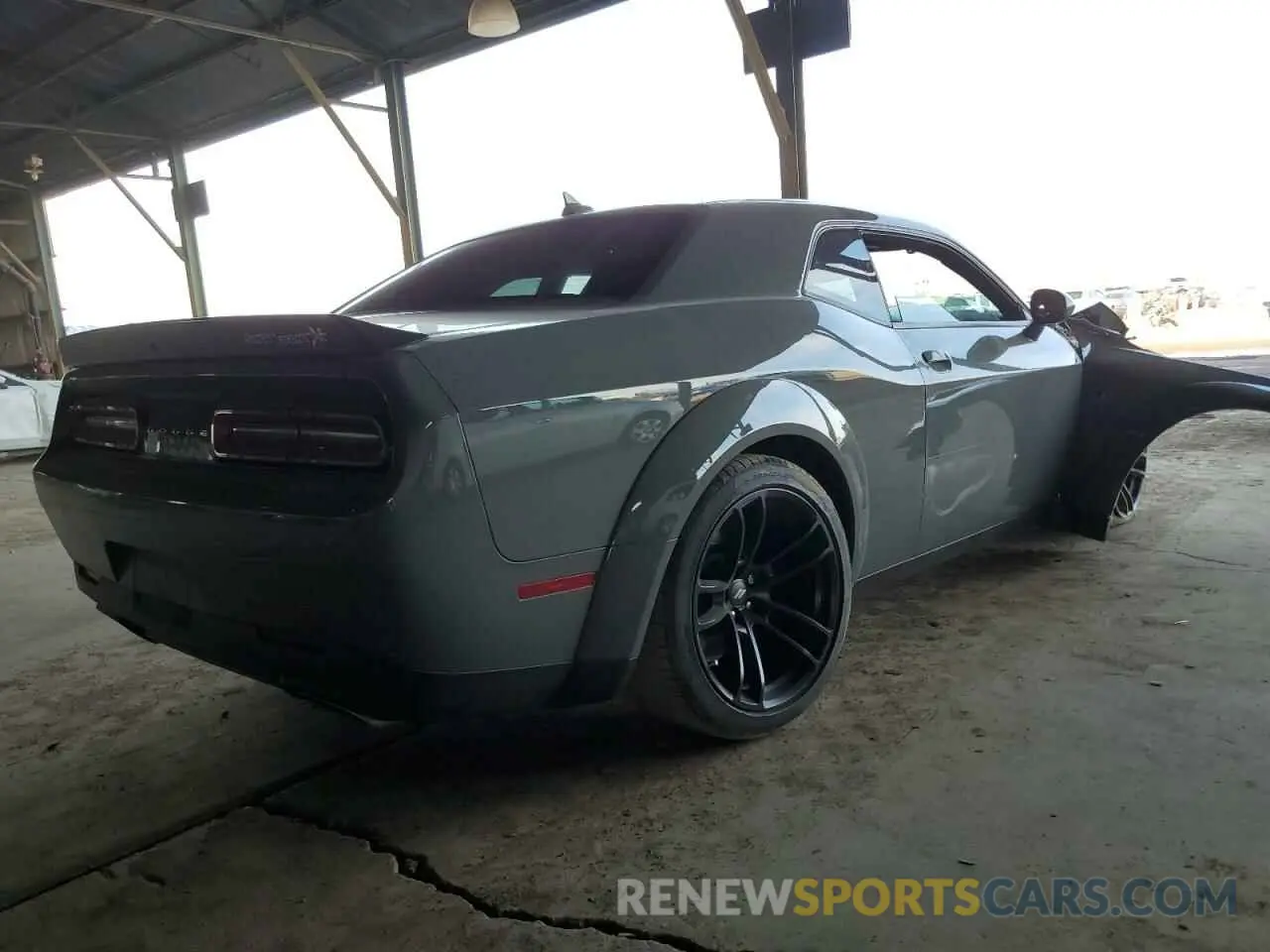 3 fotografías del automóvil dañado 2C3CDZFJ8PH693769 DODGE CHALLENGER 2023