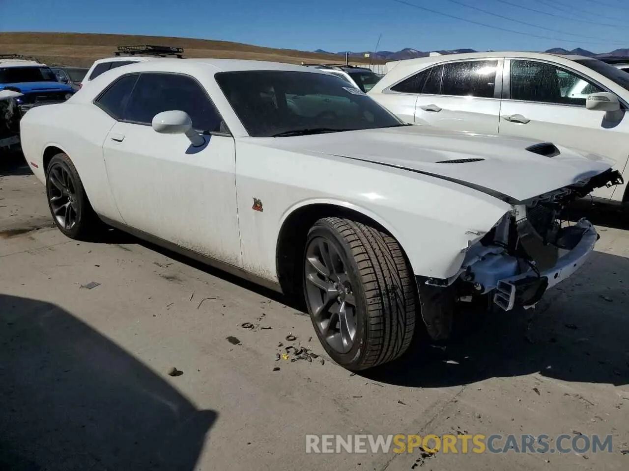 4 fotografías del automóvil dañado 2C3CDZFJ9PH662577 DODGE CHALLENGER 2023
