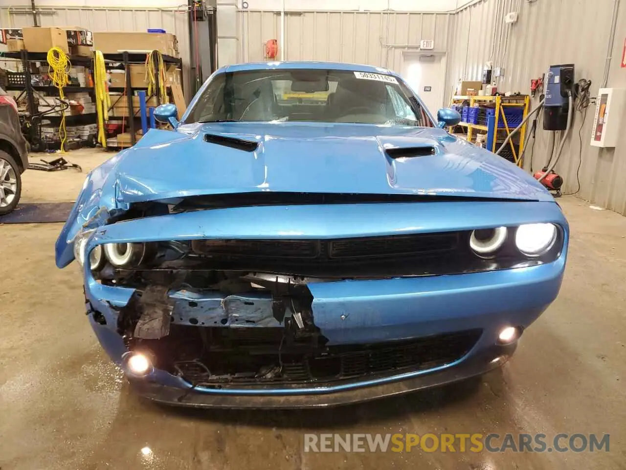 5 fotografías del automóvil dañado 2C3CDZGG4PH559294 DODGE CHALLENGER 2023
