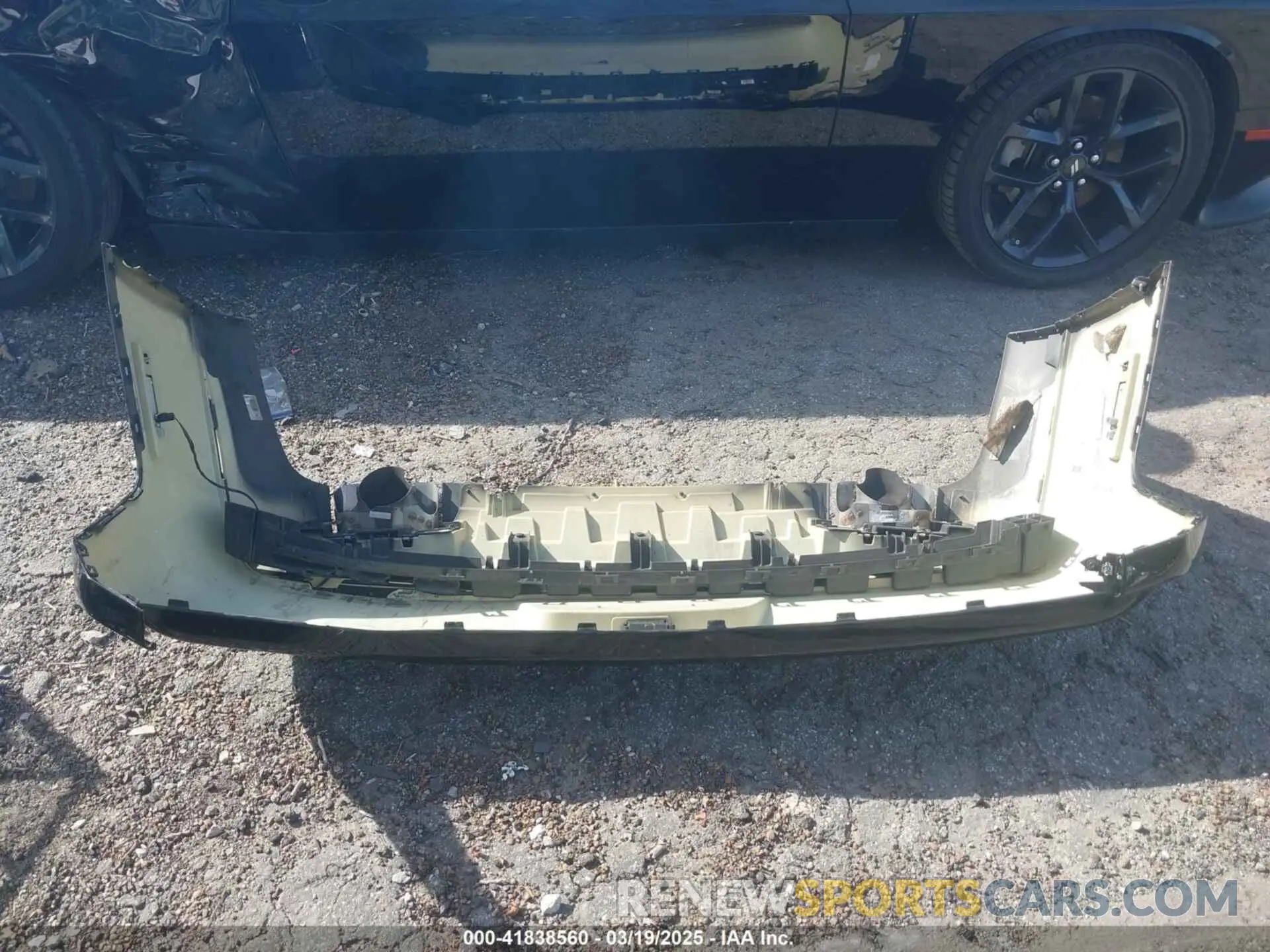 12 fotografías del automóvil dañado 2C3CDZJG3PH587161 DODGE CHALLENGER 2023