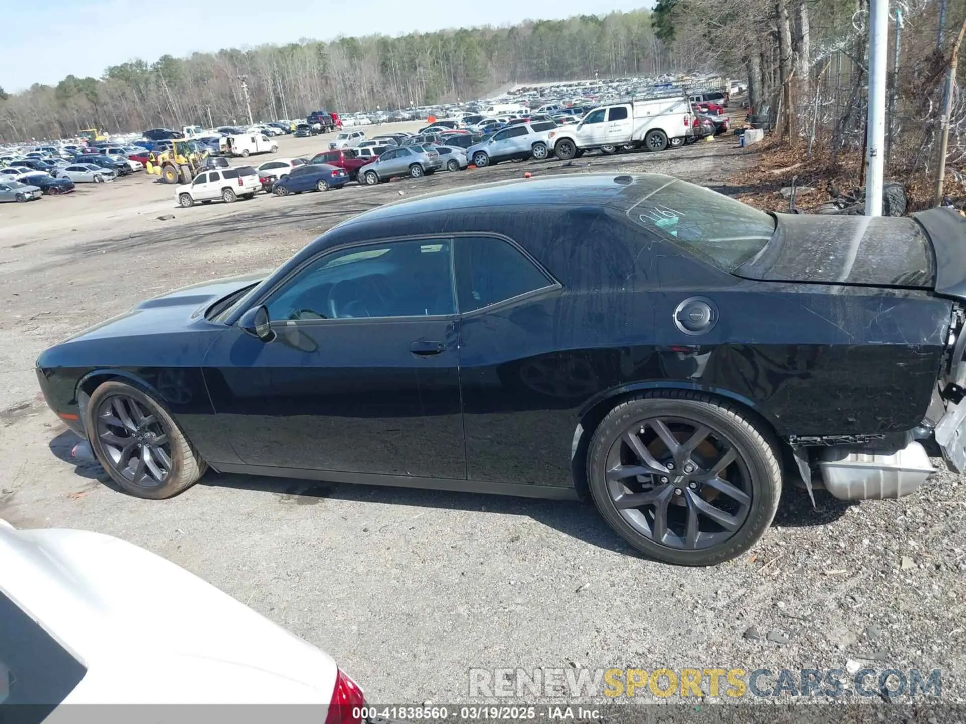 15 fotografías del automóvil dañado 2C3CDZJG3PH587161 DODGE CHALLENGER 2023