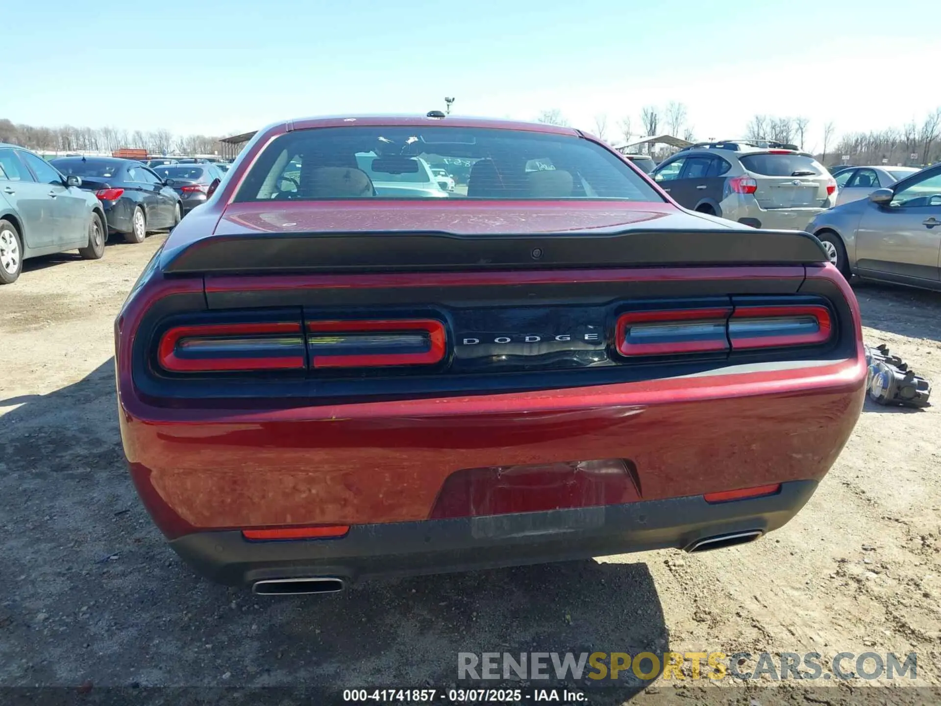 17 fotografías del automóvil dañado 2C3CDZJG9PH605985 DODGE CHALLENGER 2023