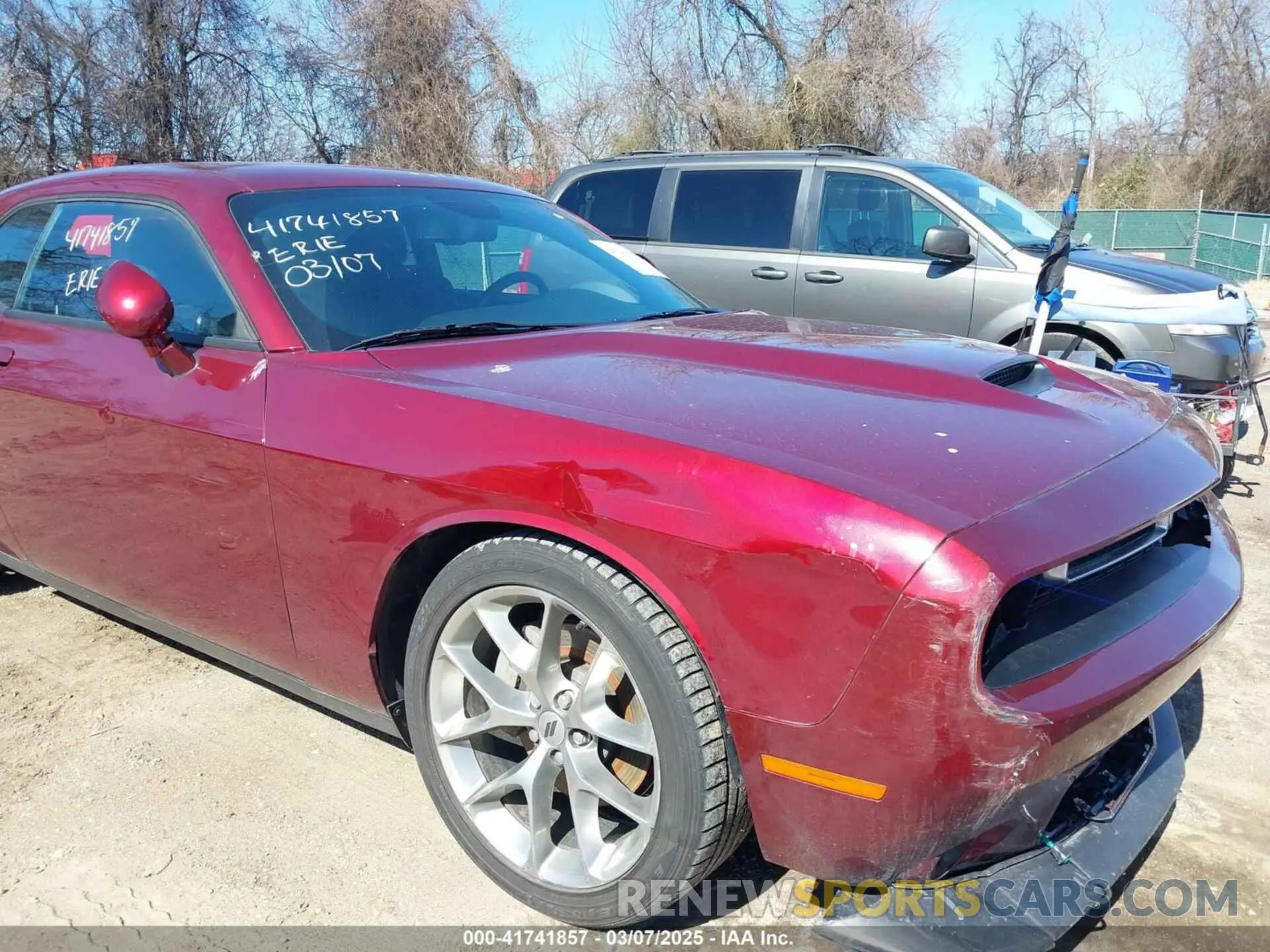 19 fotografías del automóvil dañado 2C3CDZJG9PH605985 DODGE CHALLENGER 2023