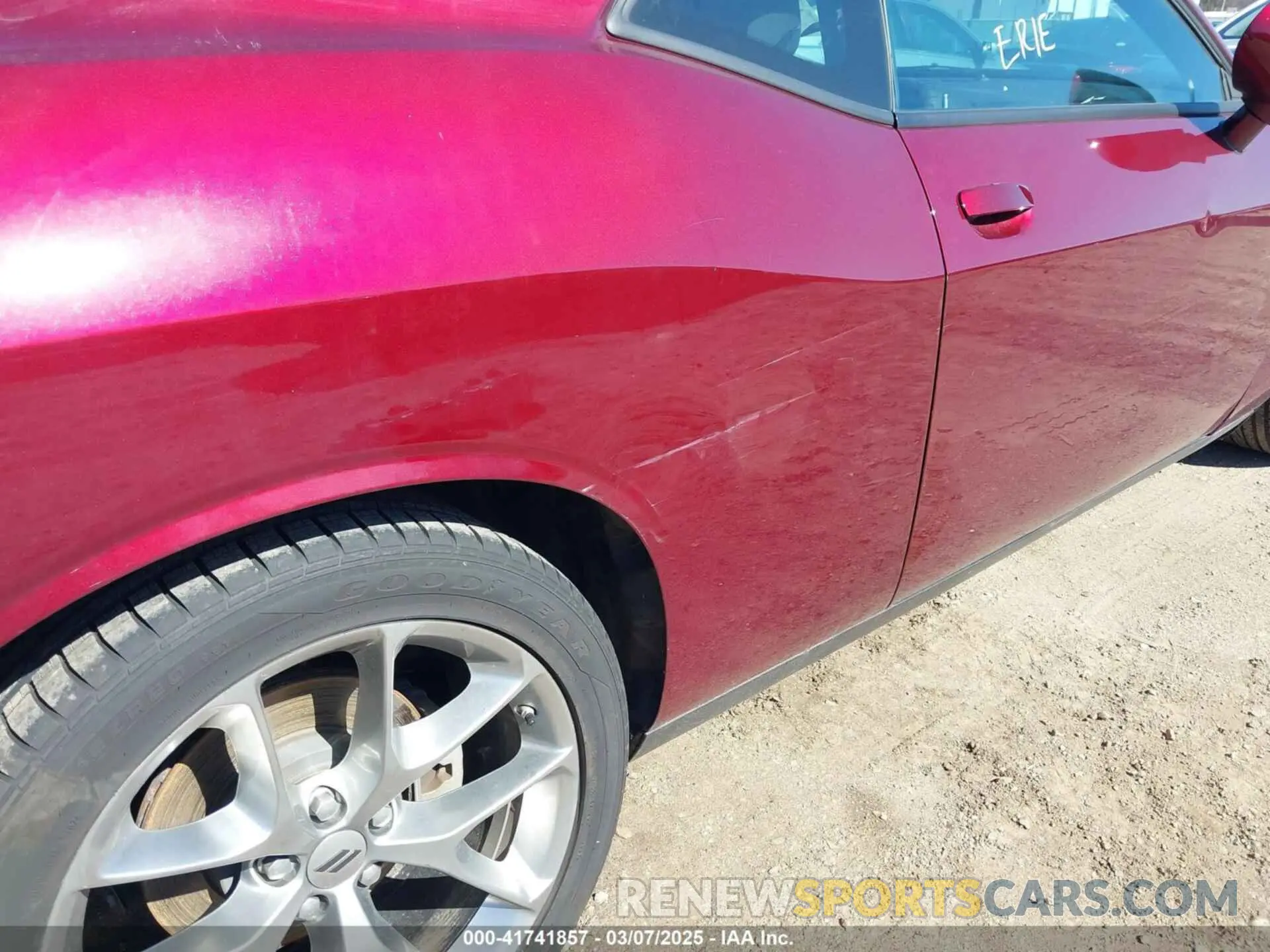 21 fotografías del automóvil dañado 2C3CDZJG9PH605985 DODGE CHALLENGER 2023