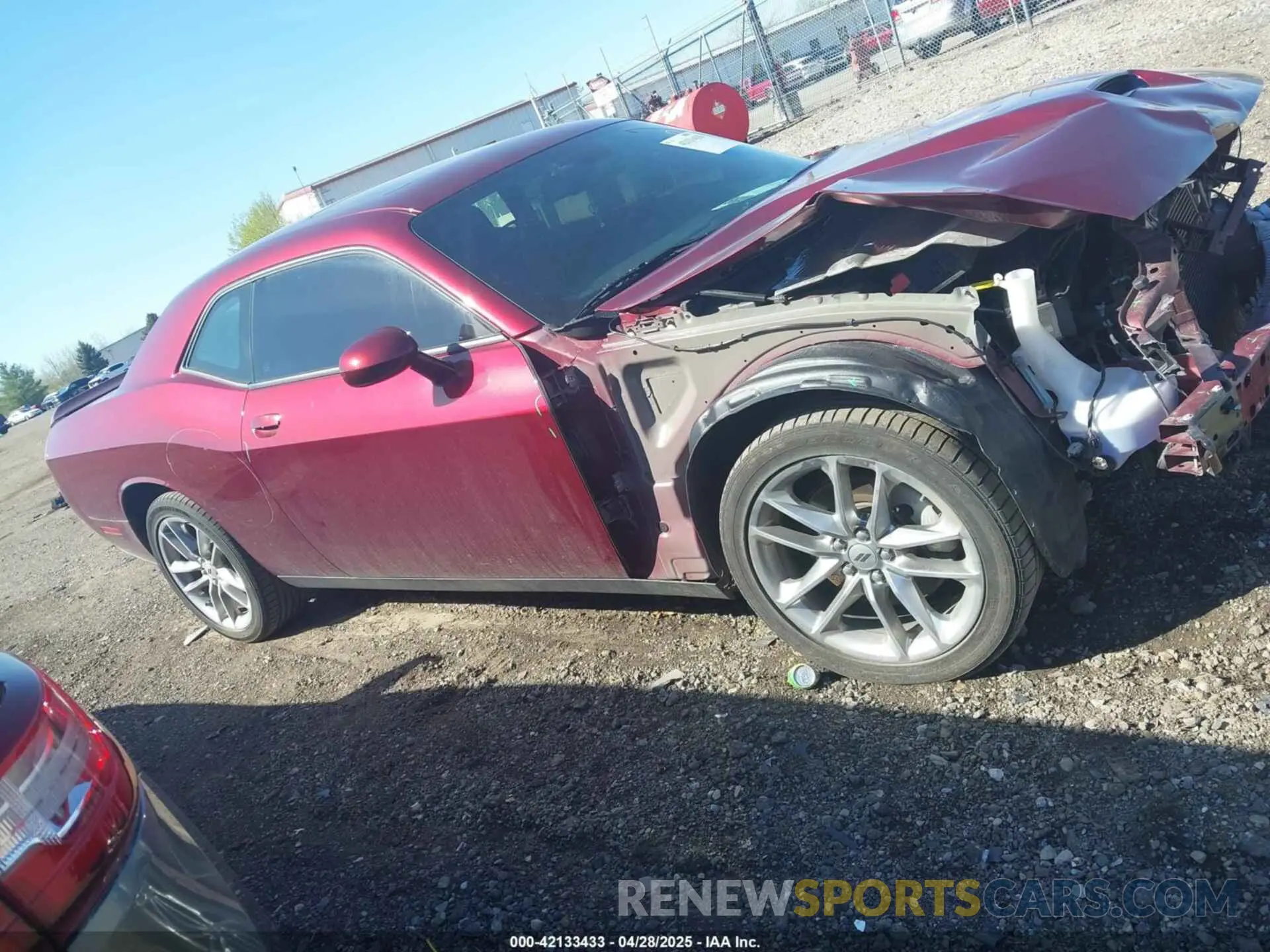 13 fotografías del automóvil dañado 2C3CDZKG2PH501093 DODGE CHALLENGER 2023