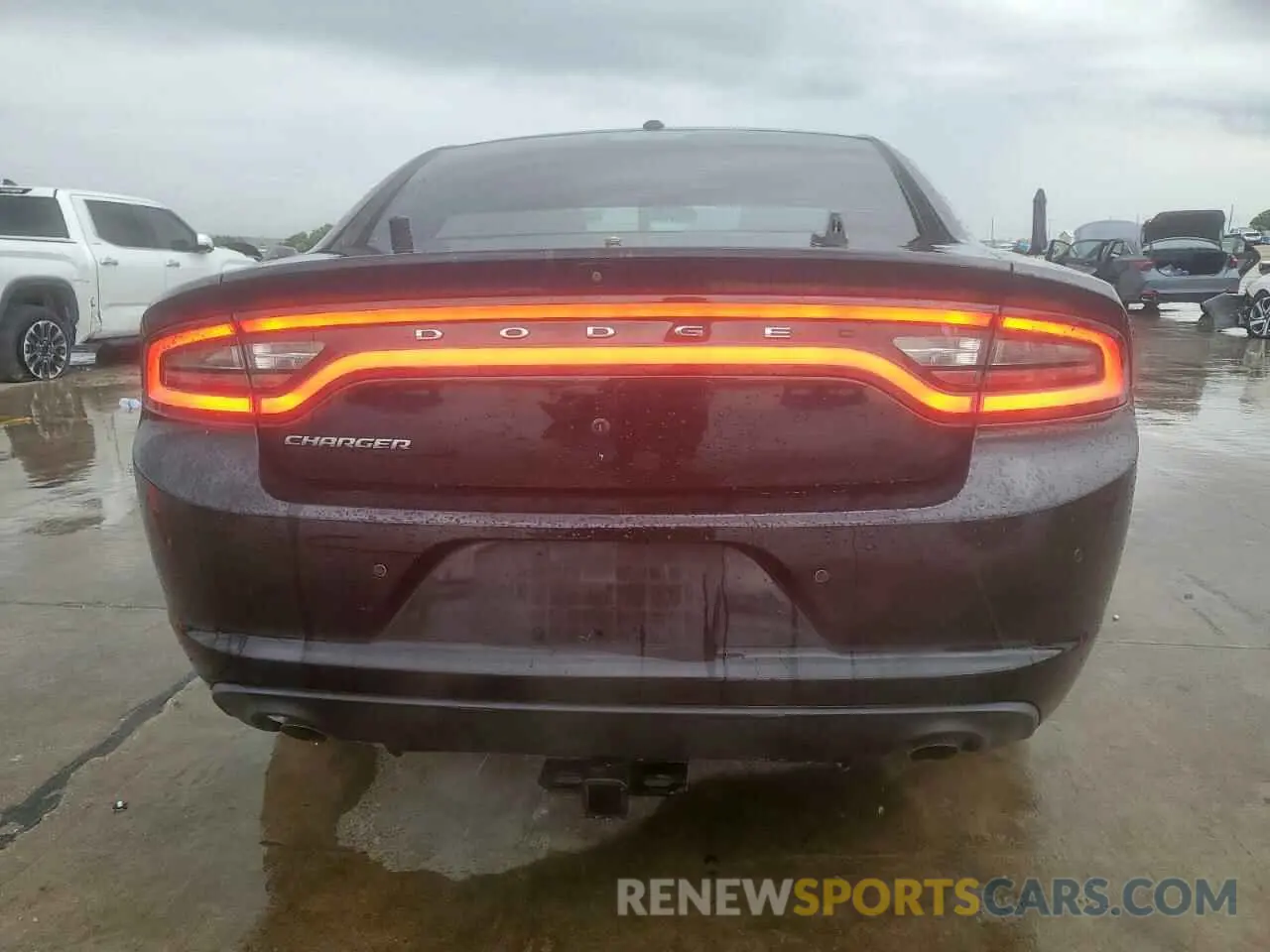 6 fotografías del automóvil dañado 2C3CDXAGXKH753432 DODGE CHARGER 2019
