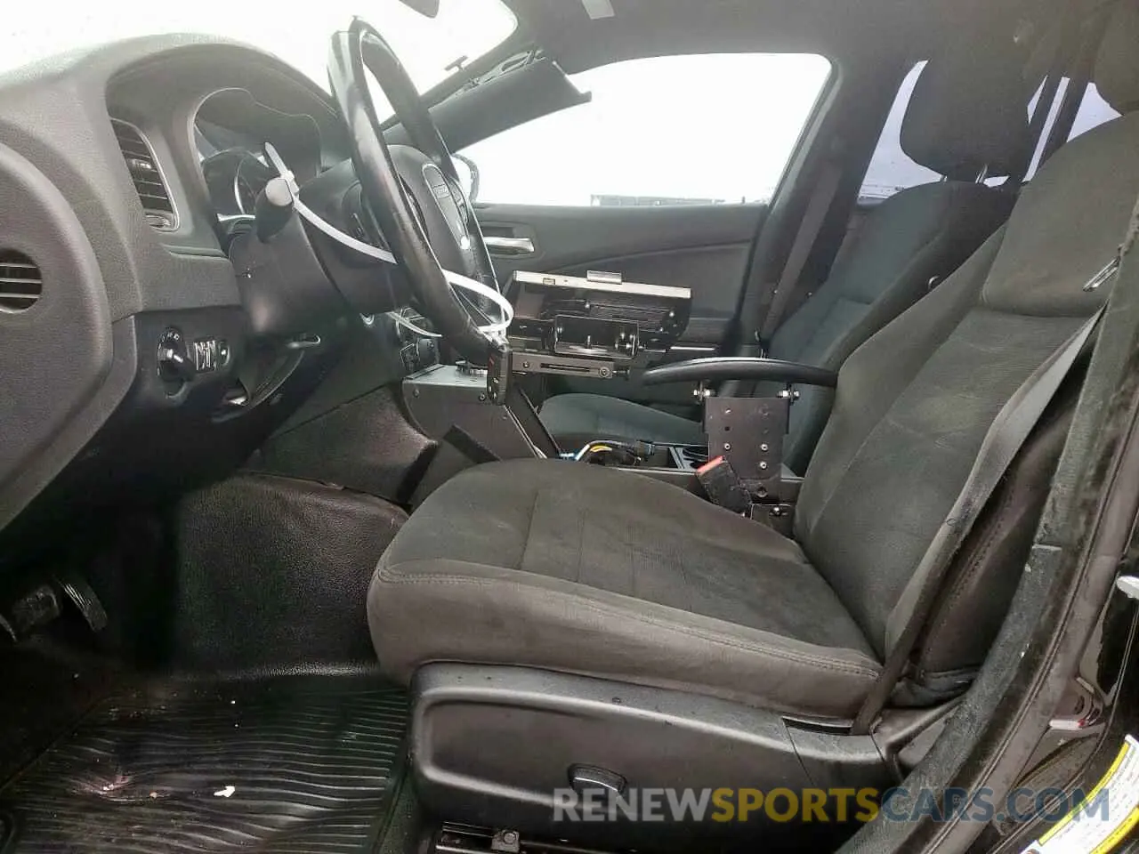 7 fotografías del automóvil dañado 2C3CDXAGXKH753432 DODGE CHARGER 2019