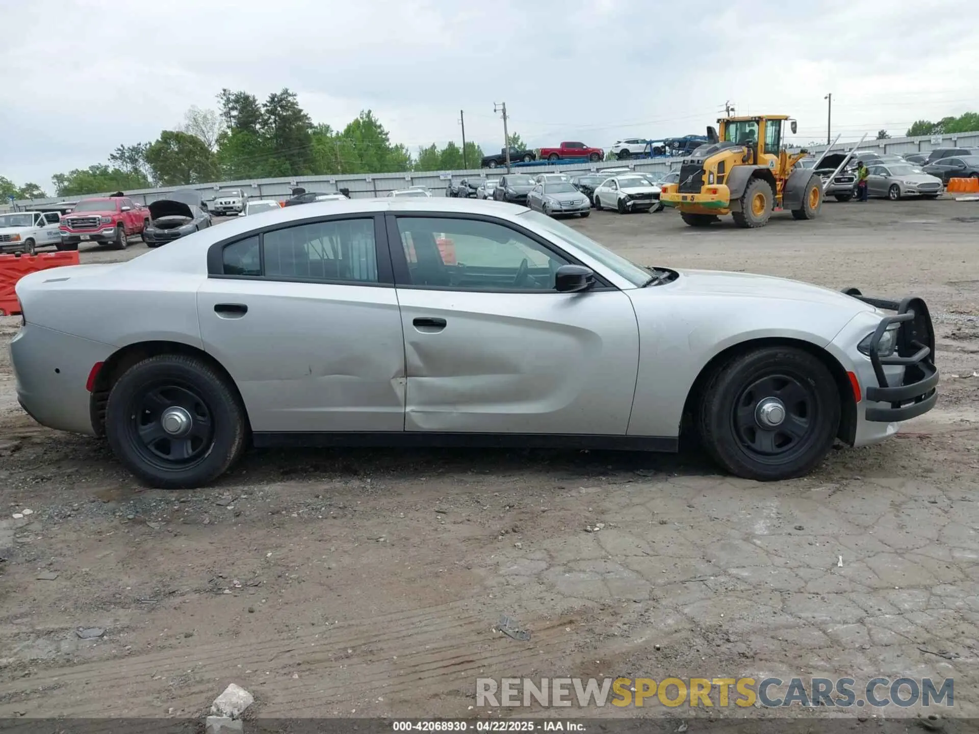 13 fotografías del automóvil dañado 2C3CDXAT2KH558292 DODGE CHARGER 2019