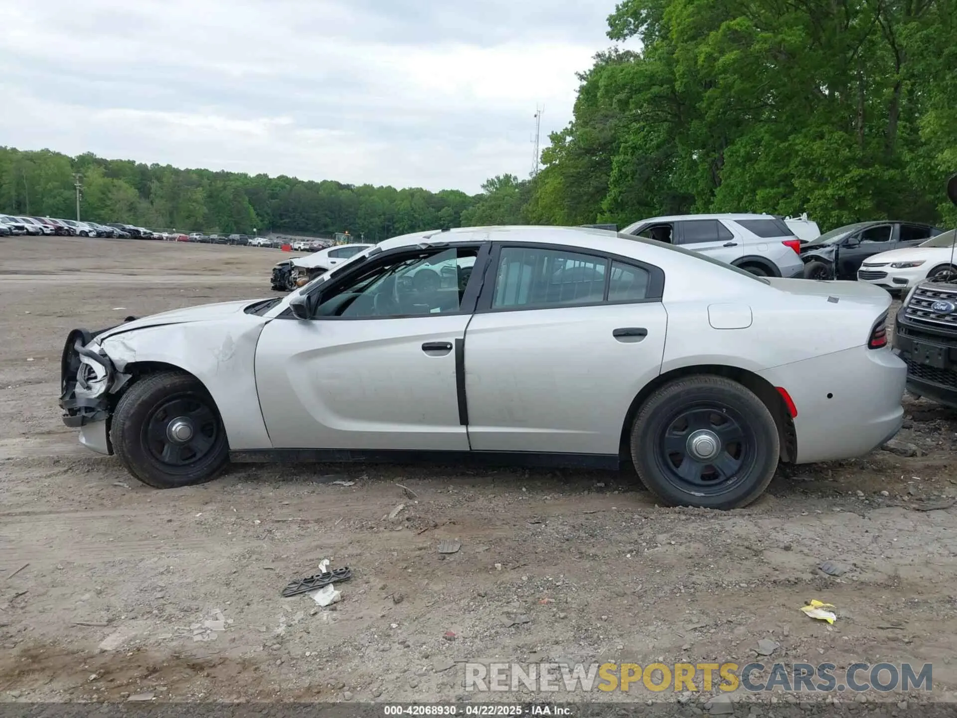 14 fotografías del automóvil dañado 2C3CDXAT2KH558292 DODGE CHARGER 2019