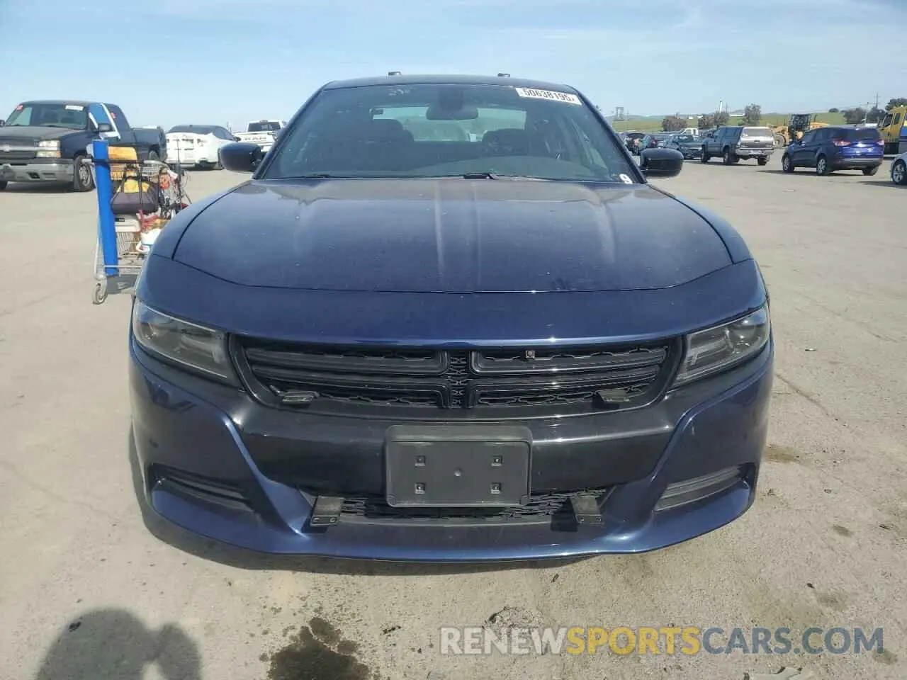5 fotografías del automóvil dañado 2C3CDXAT8KH571791 DODGE CHARGER 2019