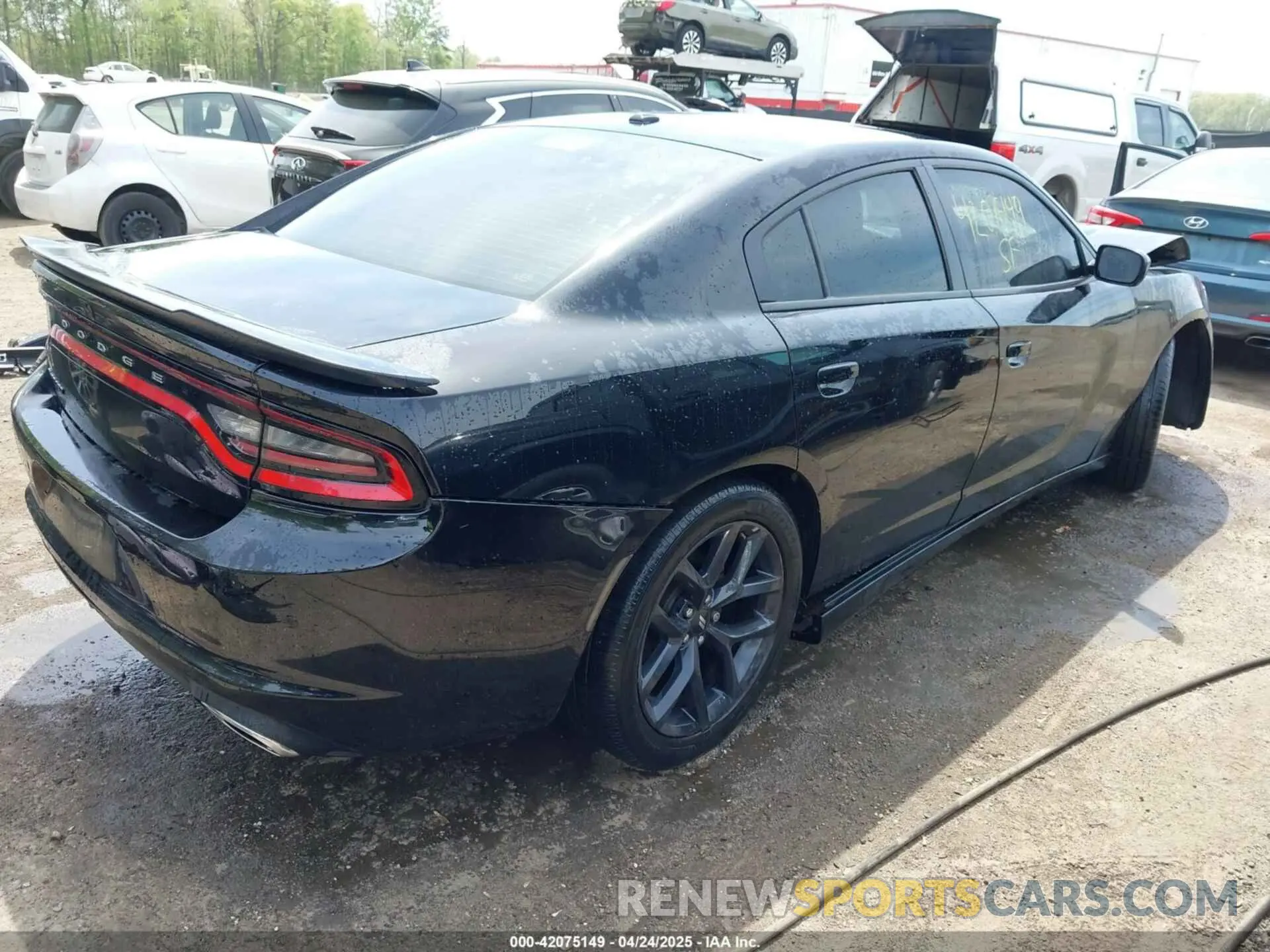 4 fotografías del automóvil dañado 2C3CDXBG0KH502899 DODGE CHARGER 2019