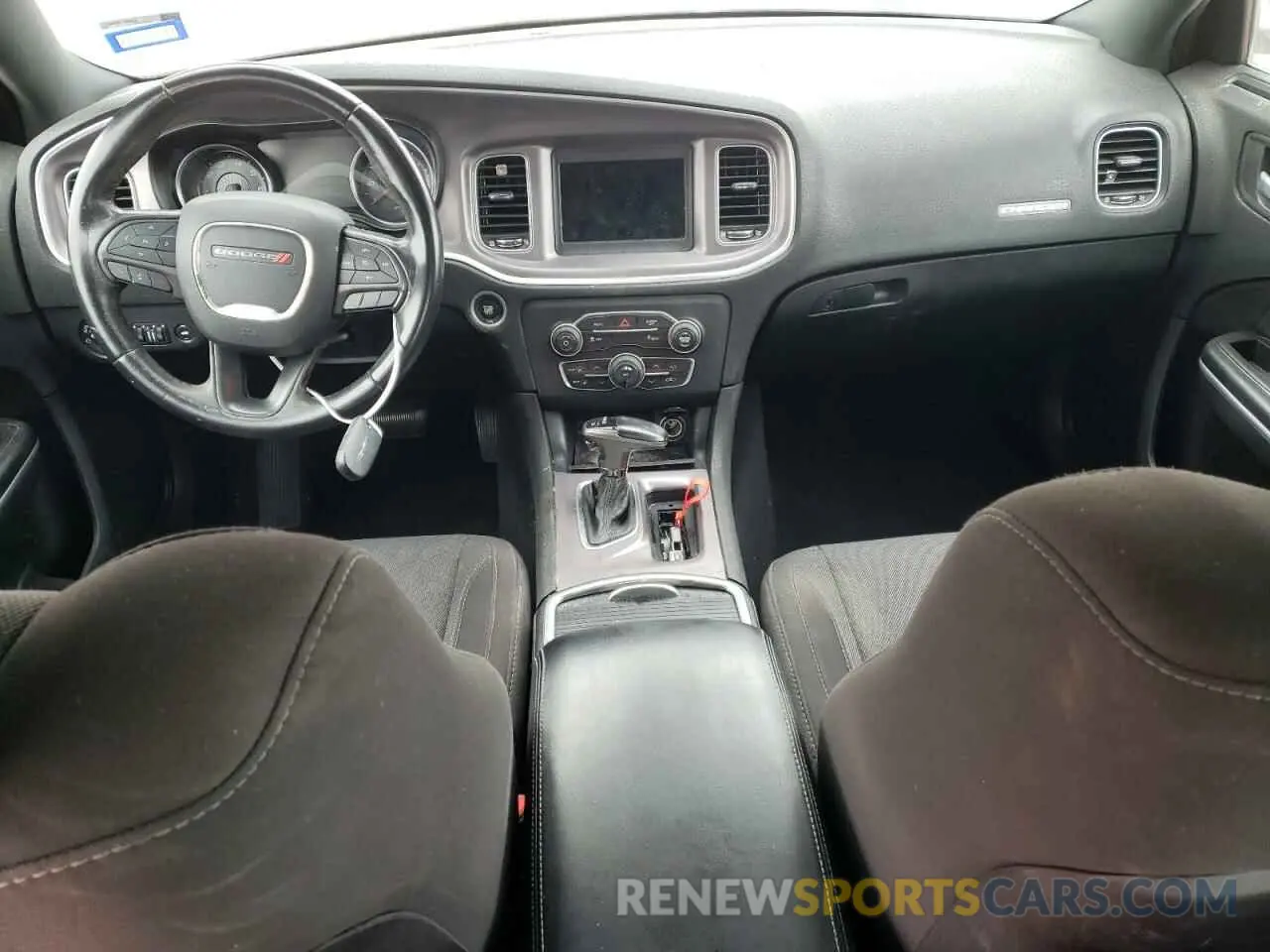 8 fotografías del automóvil dañado 2C3CDXBG0KH702732 DODGE CHARGER 2019