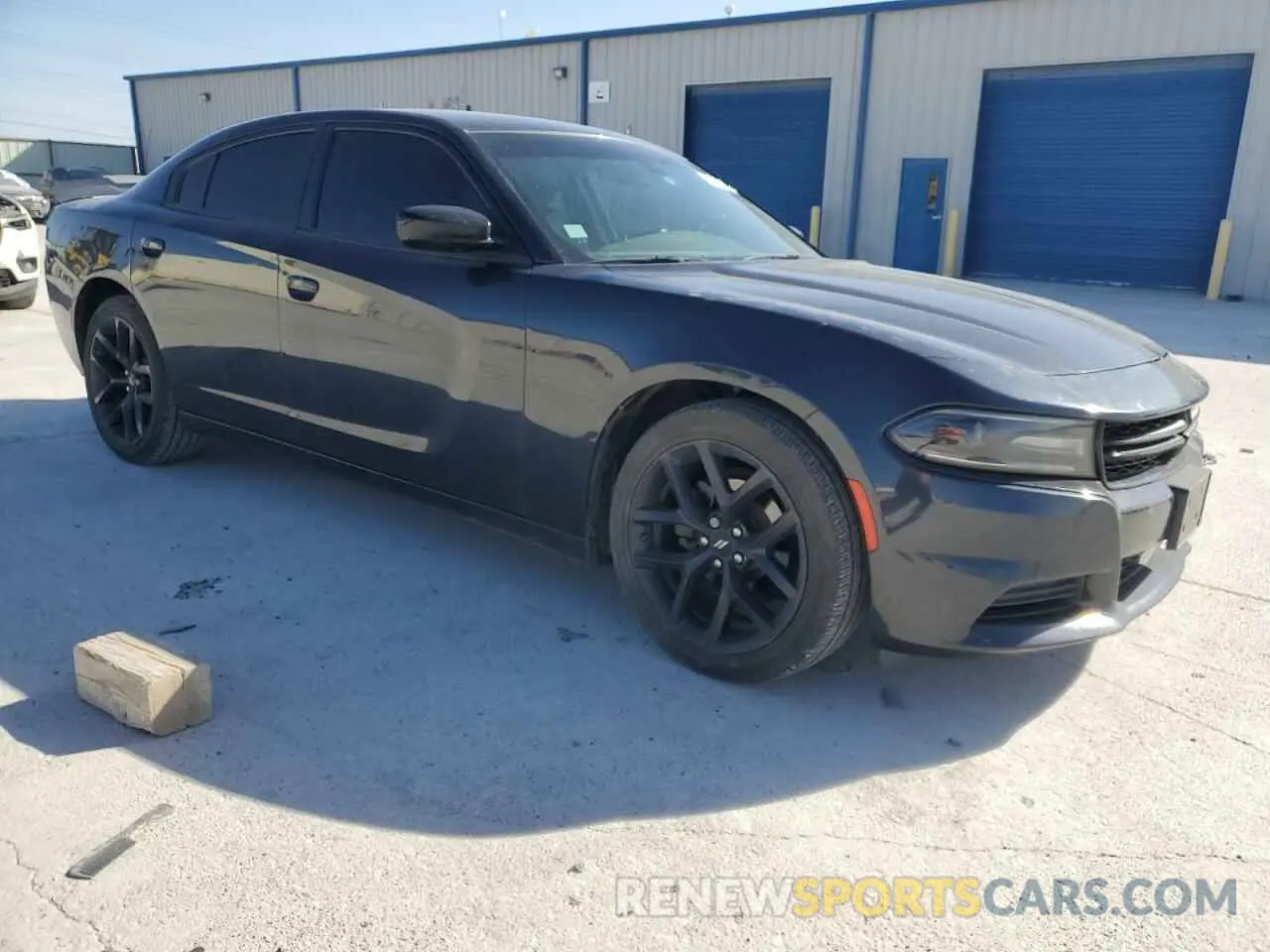 4 fotografías del automóvil dañado 2C3CDXBG1KH511062 DODGE CHARGER 2019
