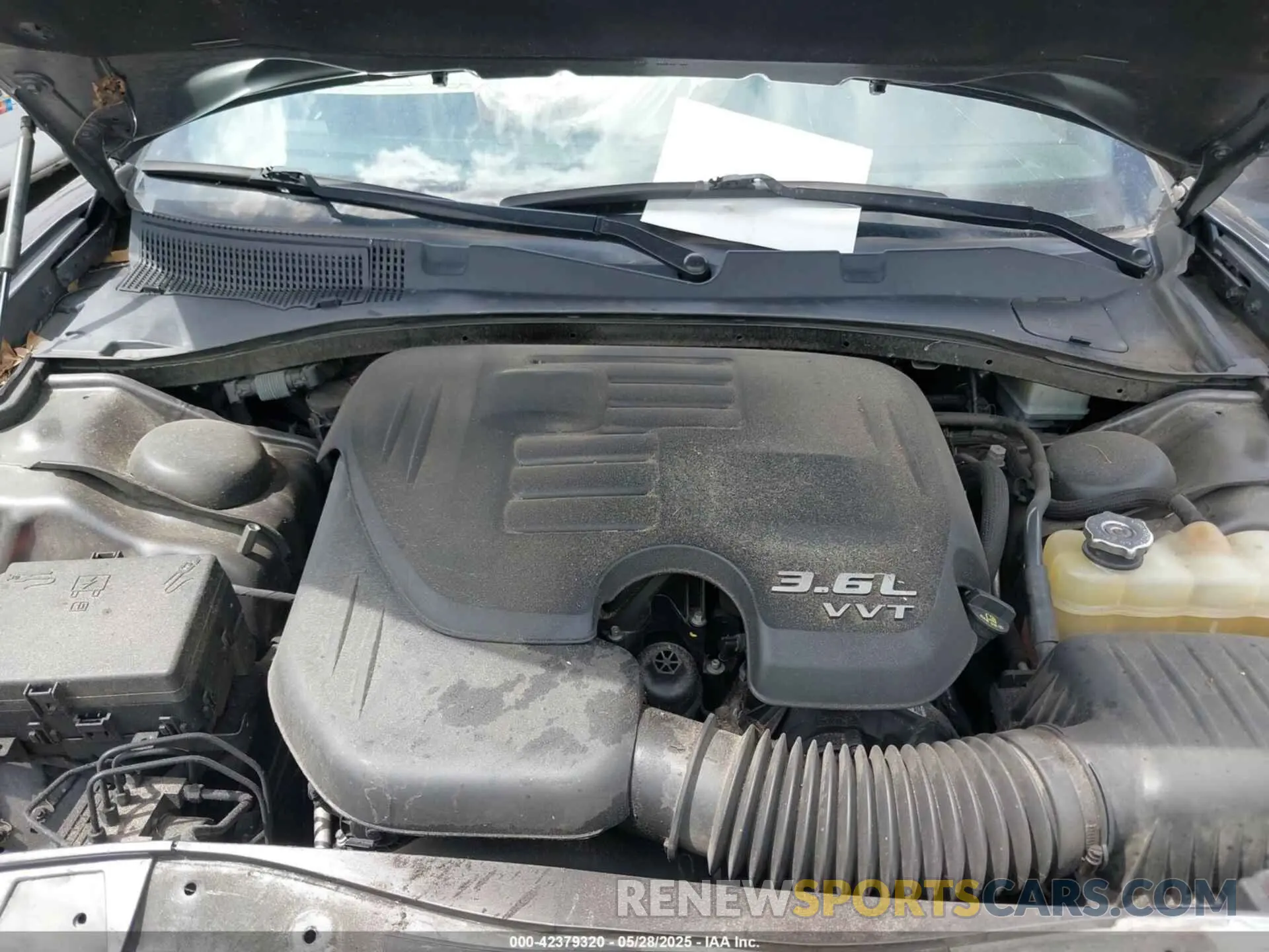 10 fotografías del automóvil dañado 2C3CDXBG1KH711665 DODGE CHARGER 2019