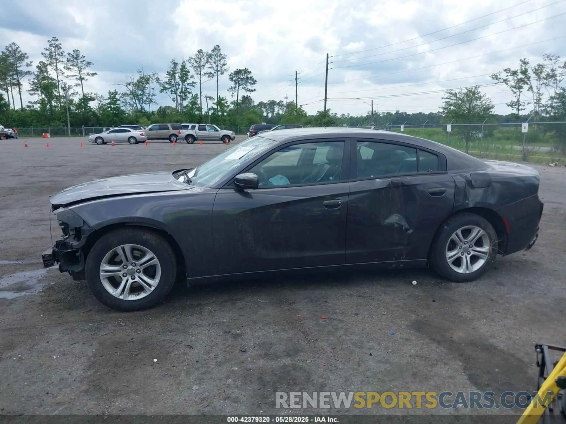 14 fotografías del automóvil dañado 2C3CDXBG1KH711665 DODGE CHARGER 2019