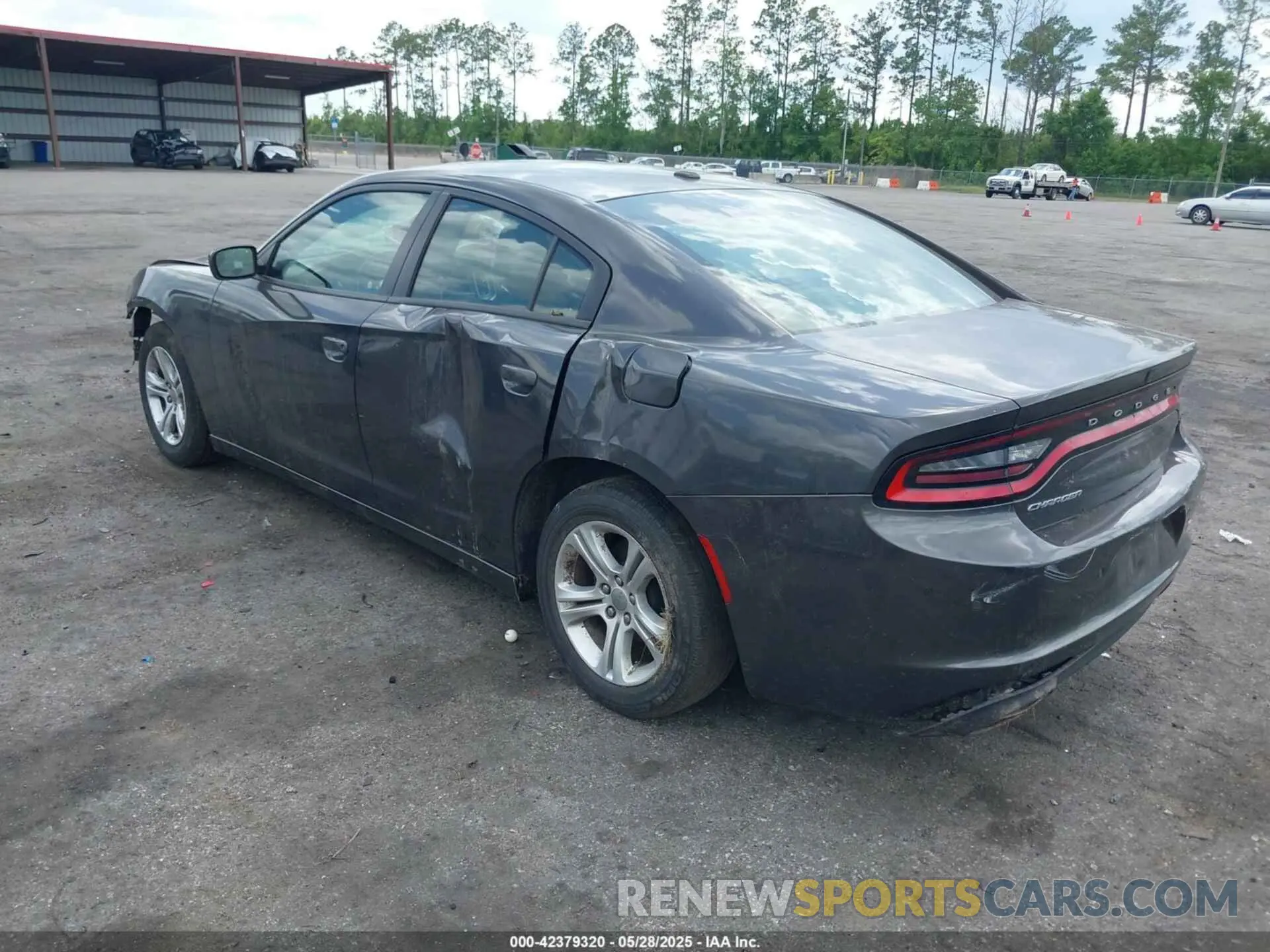 3 fotografías del automóvil dañado 2C3CDXBG1KH711665 DODGE CHARGER 2019