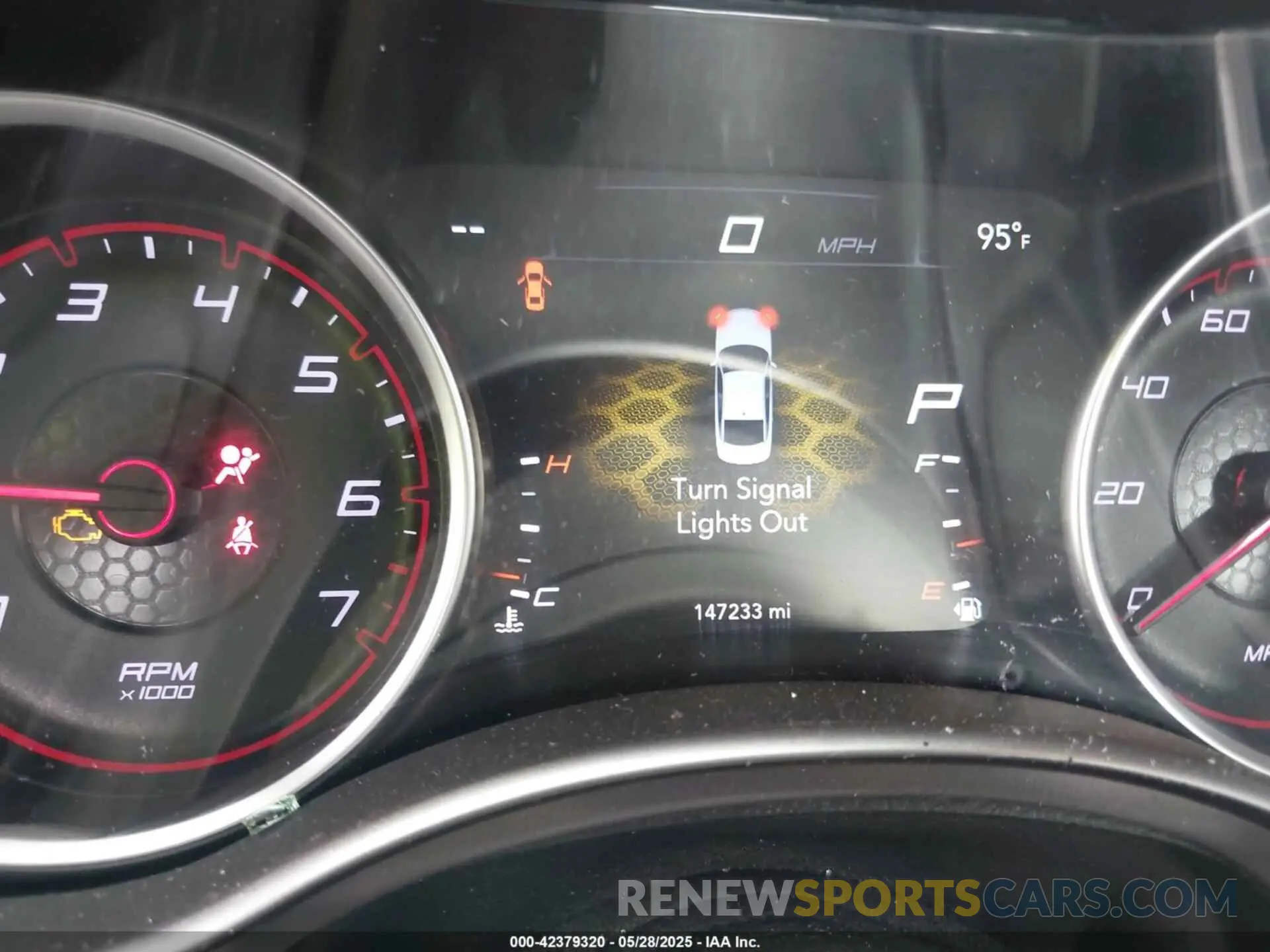 7 fotografías del automóvil dañado 2C3CDXBG1KH711665 DODGE CHARGER 2019