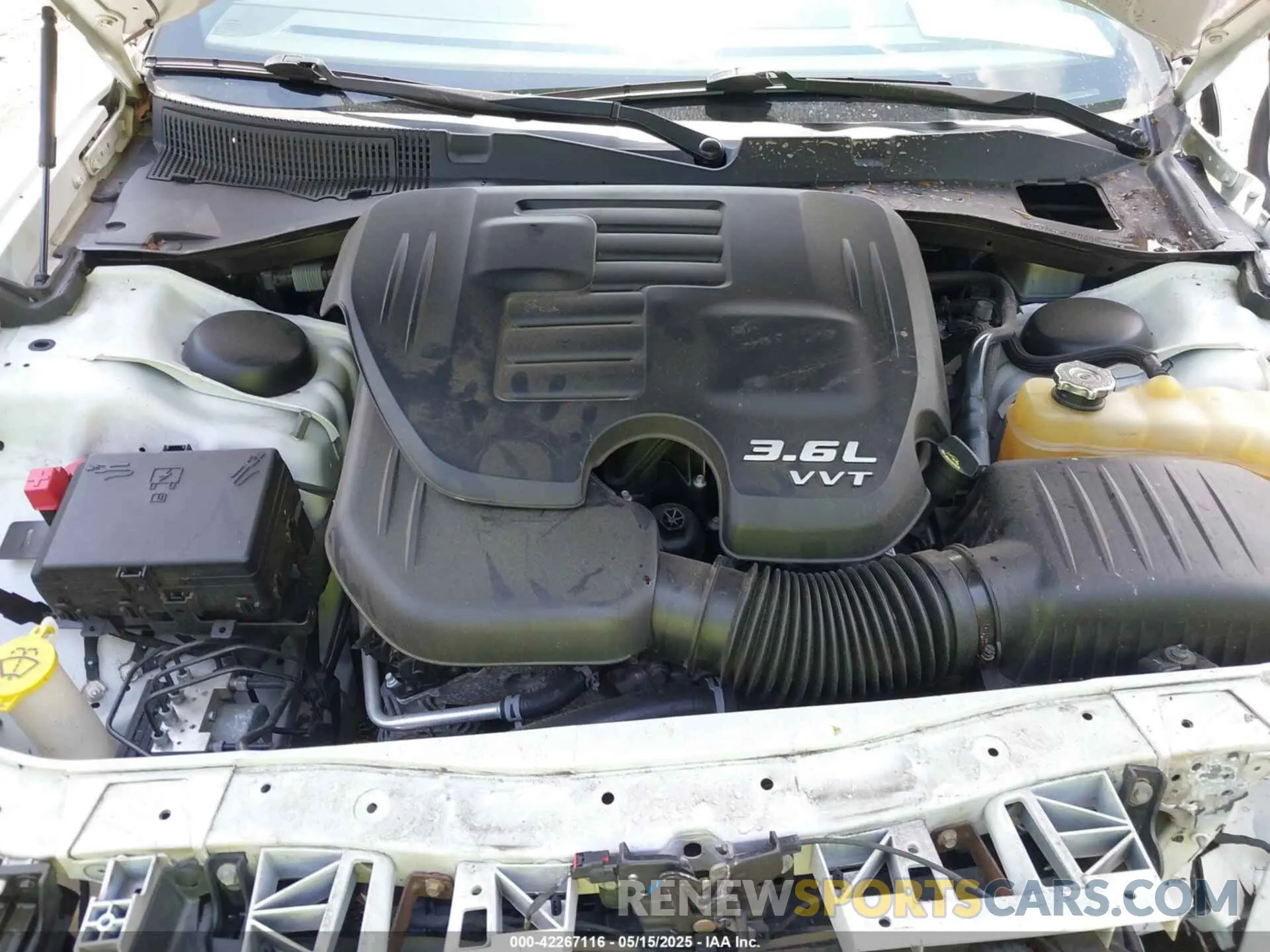 10 fotografías del automóvil dañado 2C3CDXBG1KH725341 DODGE CHARGER 2019