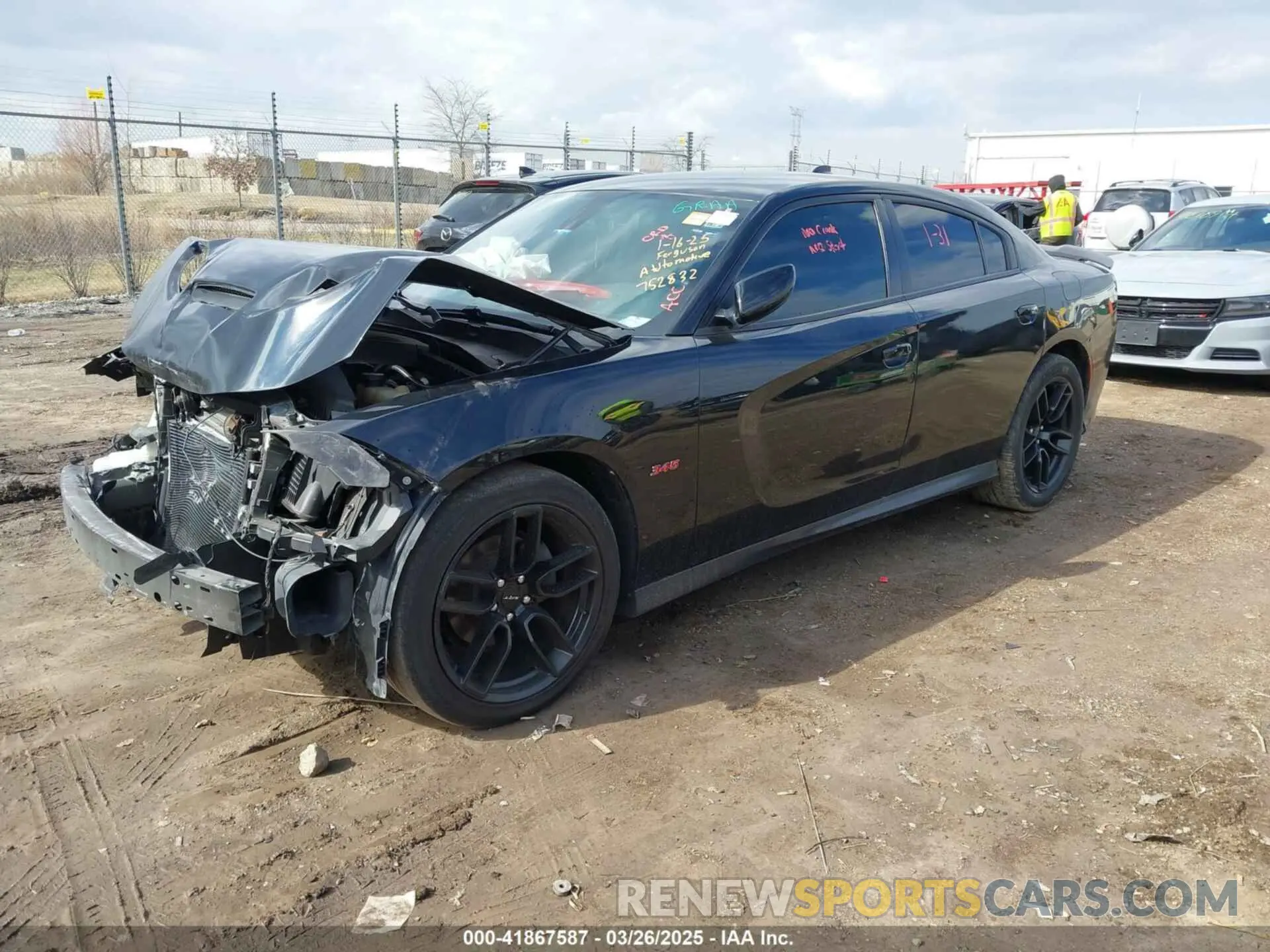 2 fotografías del automóvil dañado 2C3CDXBG1KH752832 DODGE CHARGER 2019