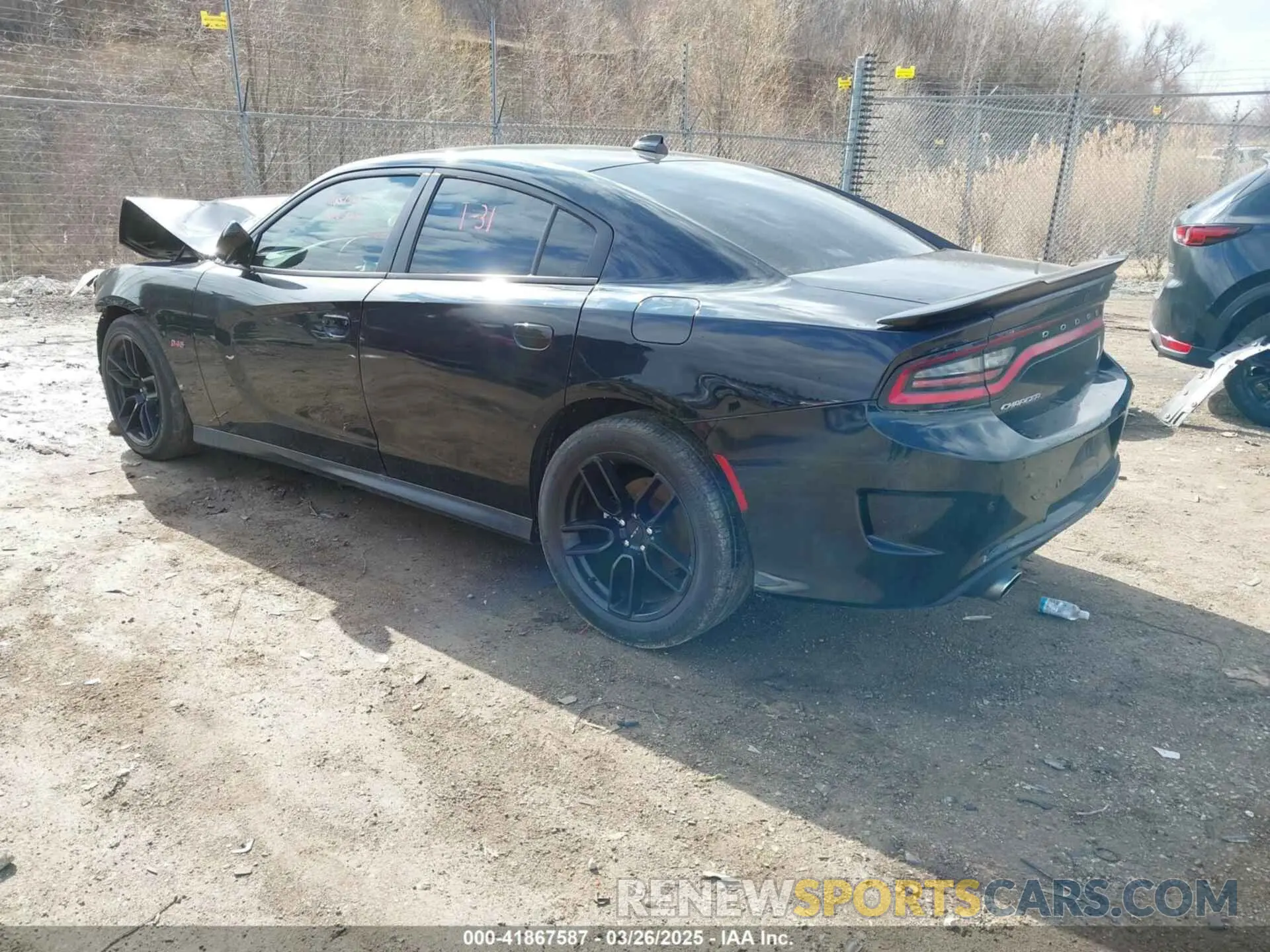 3 fotografías del automóvil dañado 2C3CDXBG1KH752832 DODGE CHARGER 2019