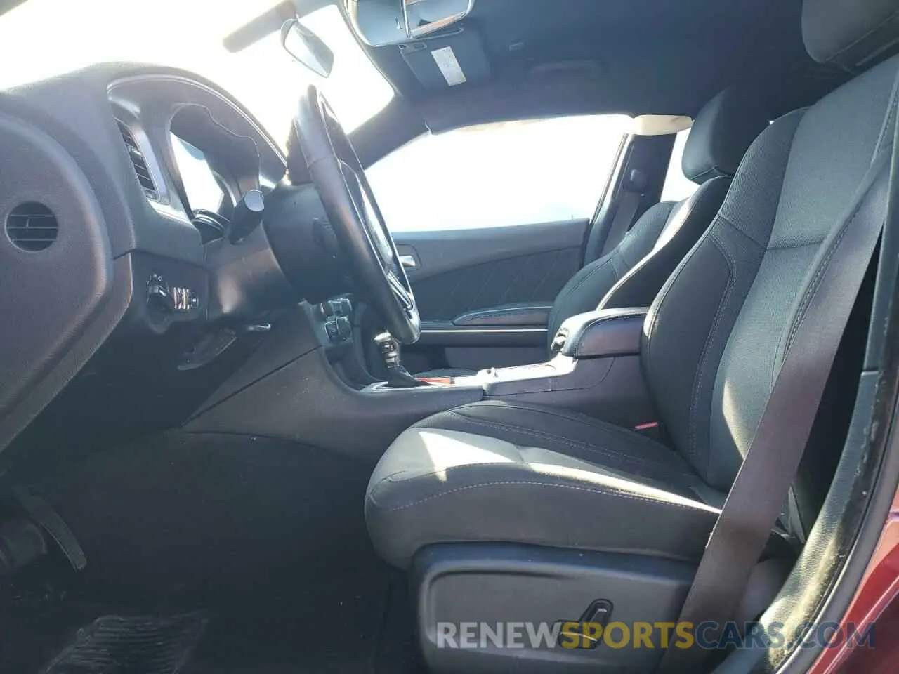 7 fotografías del automóvil dañado 2C3CDXBG2KH657762 DODGE CHARGER 2019