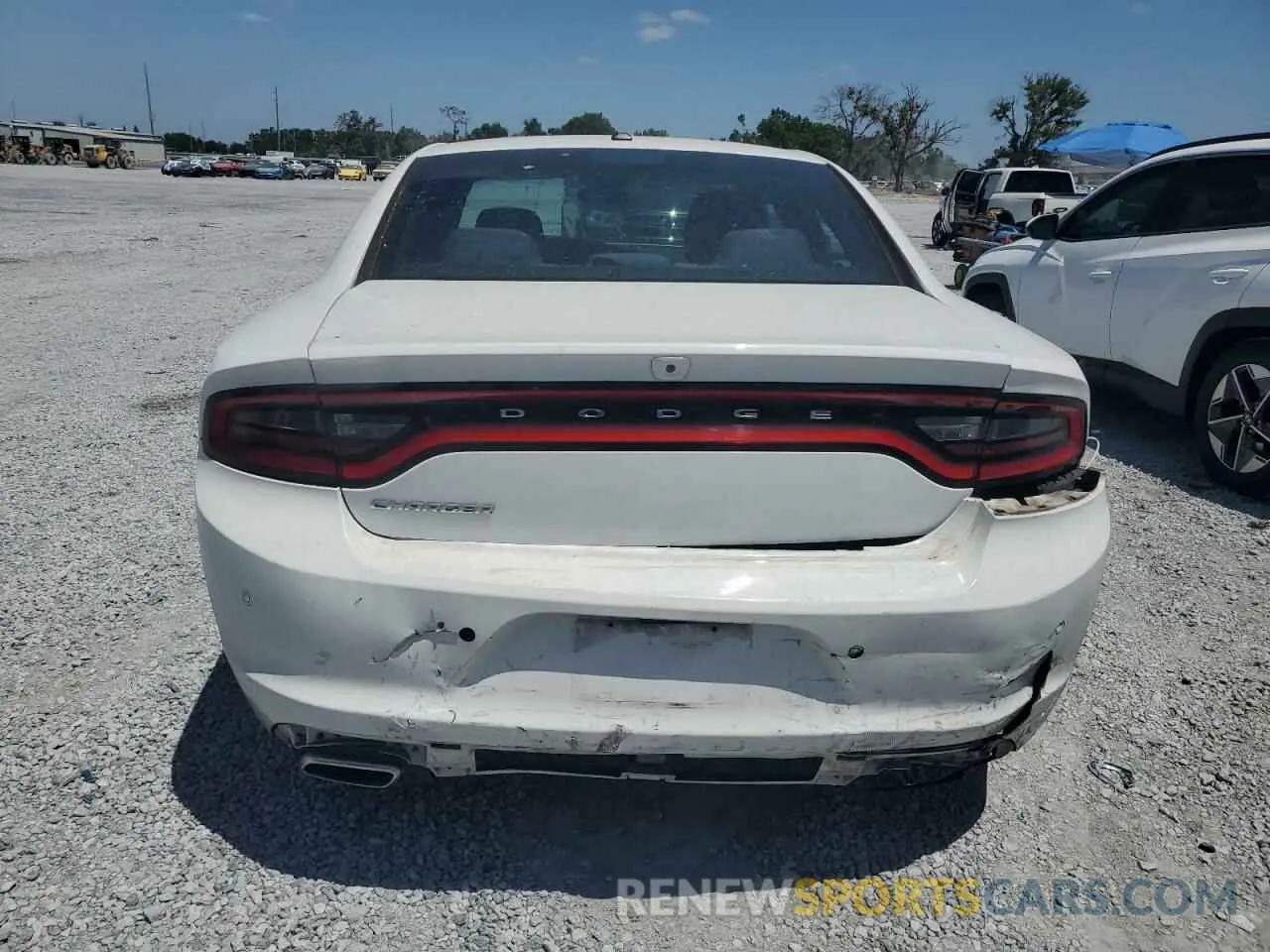 6 fotografías del automóvil dañado 2C3CDXBG2KH664761 DODGE CHARGER 2019