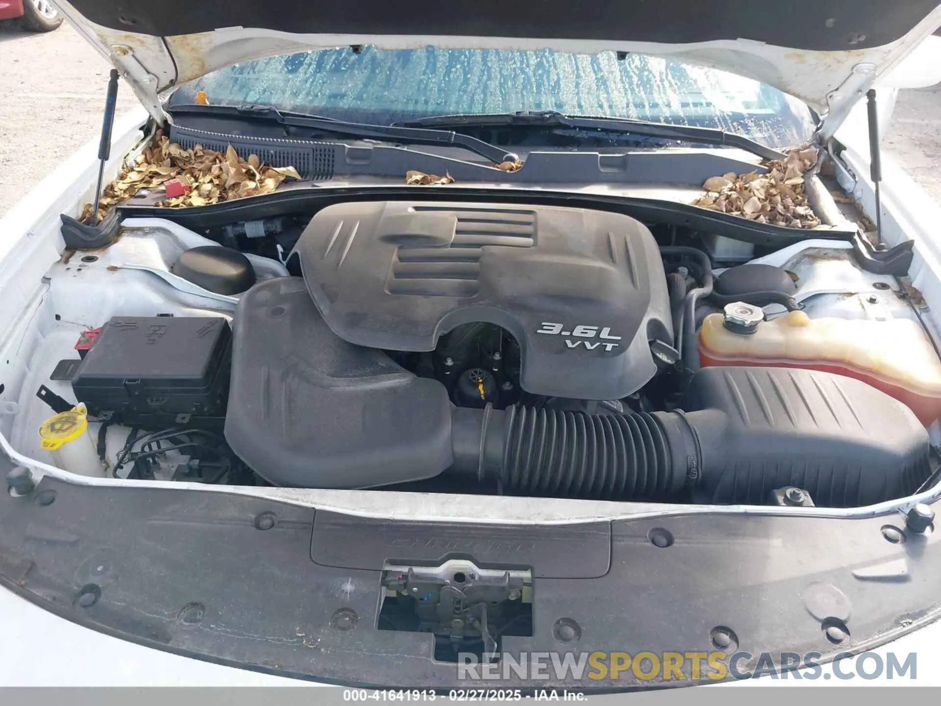 10 fotografías del automóvil dañado 2C3CDXBG2KH730063 DODGE CHARGER 2019