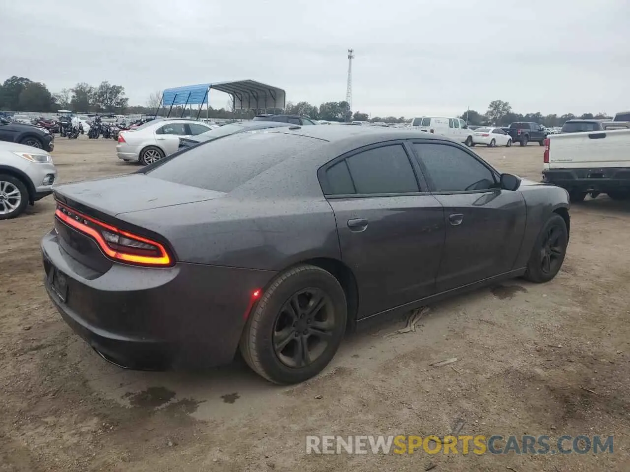 3 fotografías del automóvil dañado 2C3CDXBG3KH655616 DODGE CHARGER 2019