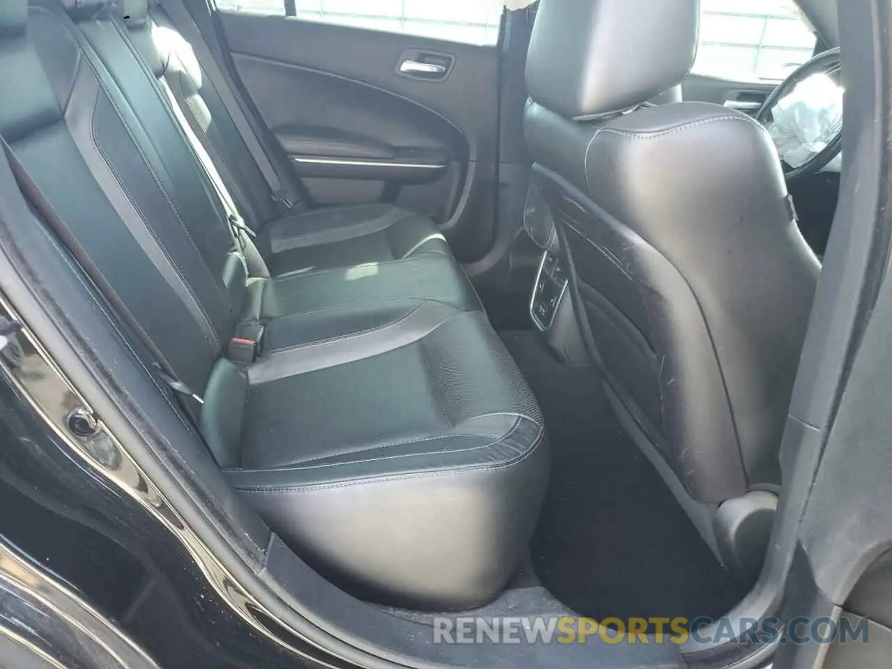 11 fotografías del automóvil dañado 2C3CDXBG3KH695534 DODGE CHARGER 2019