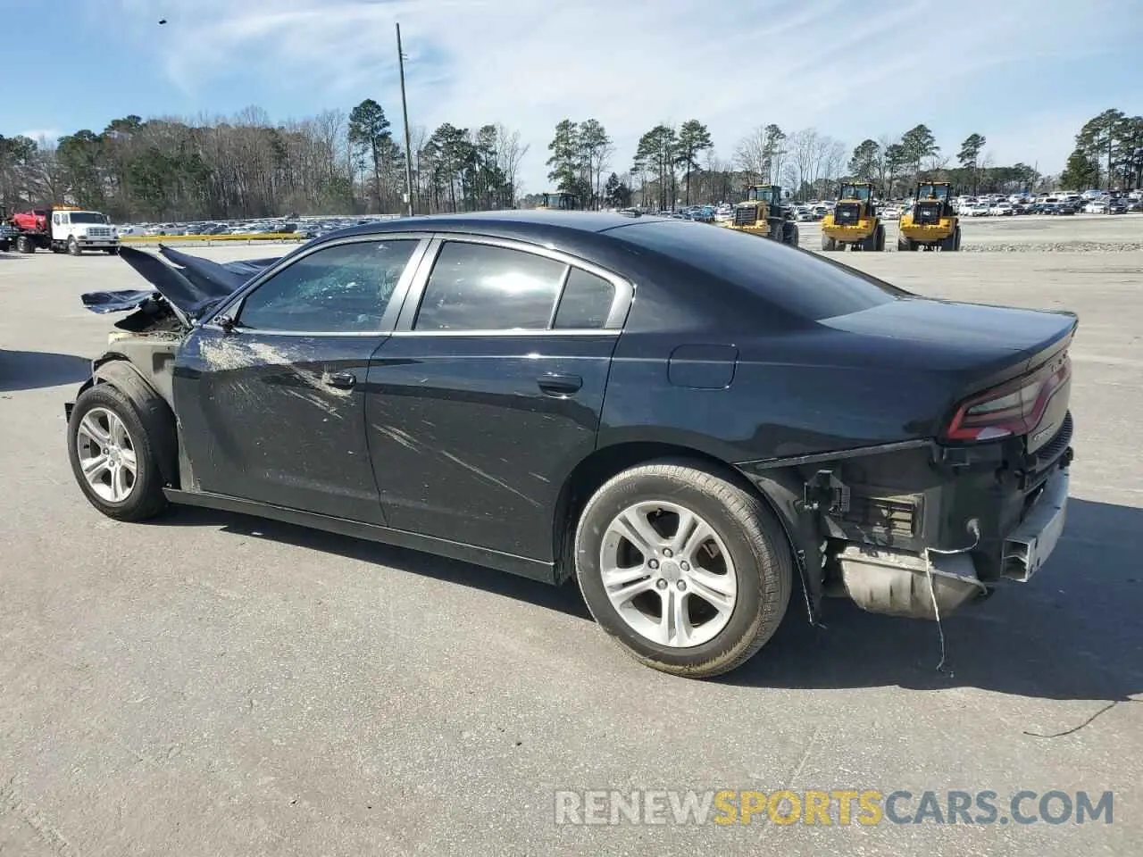 2 fotografías del automóvil dañado 2C3CDXBG3KH695534 DODGE CHARGER 2019
