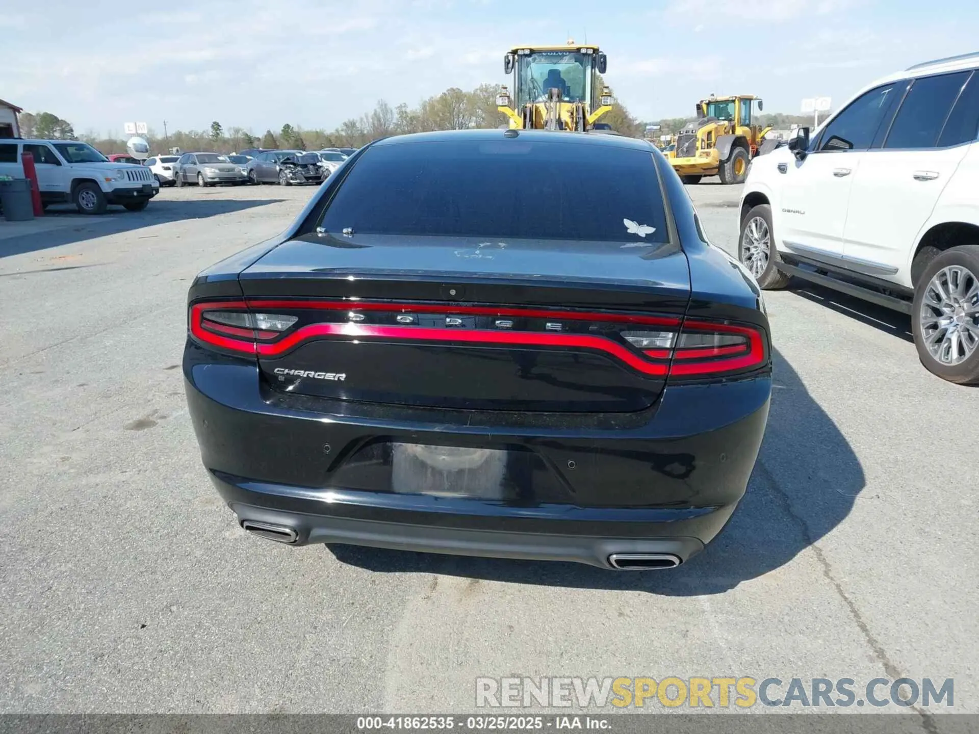 16 fotografías del automóvil dañado 2C3CDXBG3KH695713 DODGE CHARGER 2019