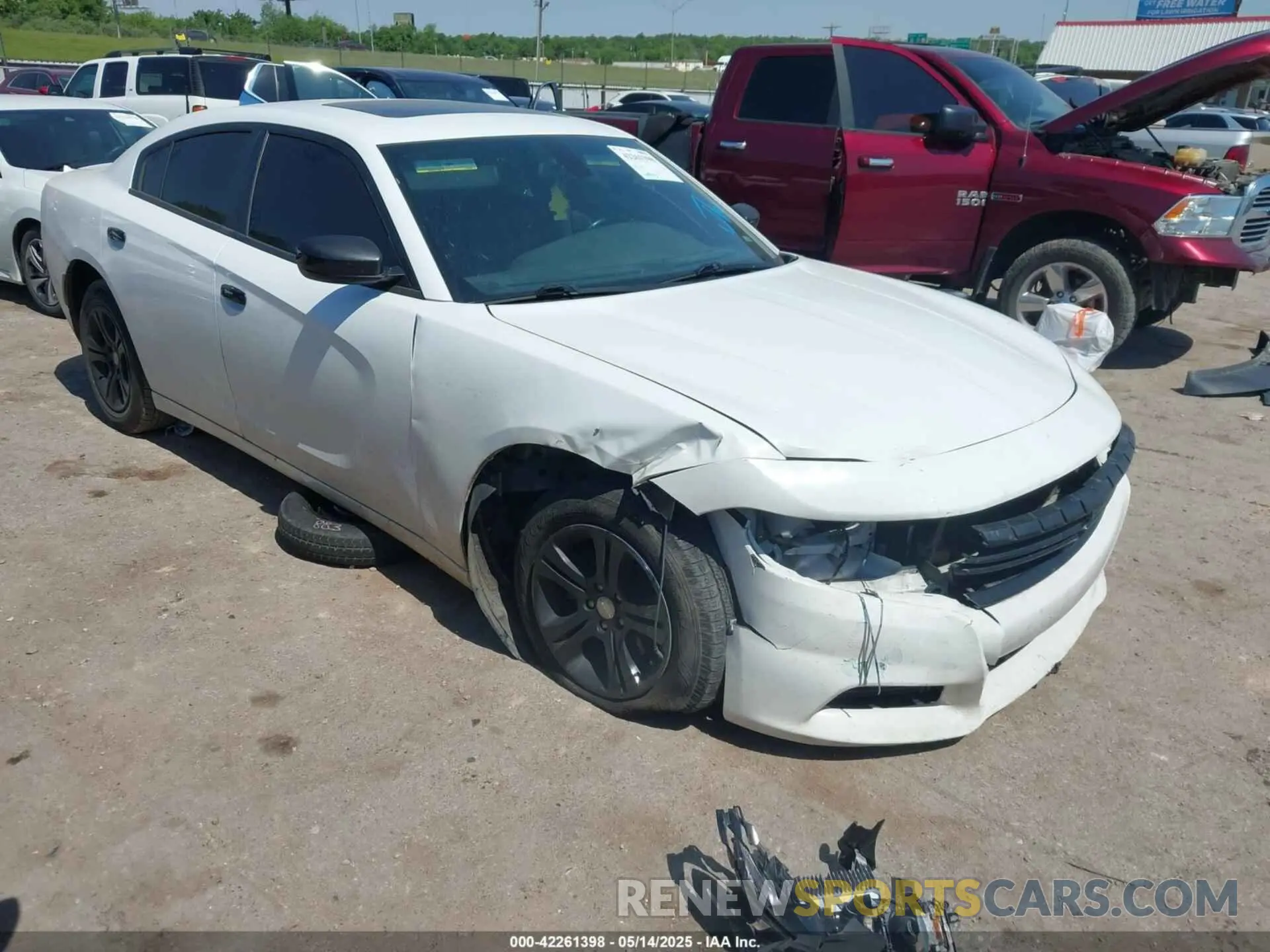 1 fotografías del automóvil dañado 2C3CDXBG3KH709772 DODGE CHARGER 2019