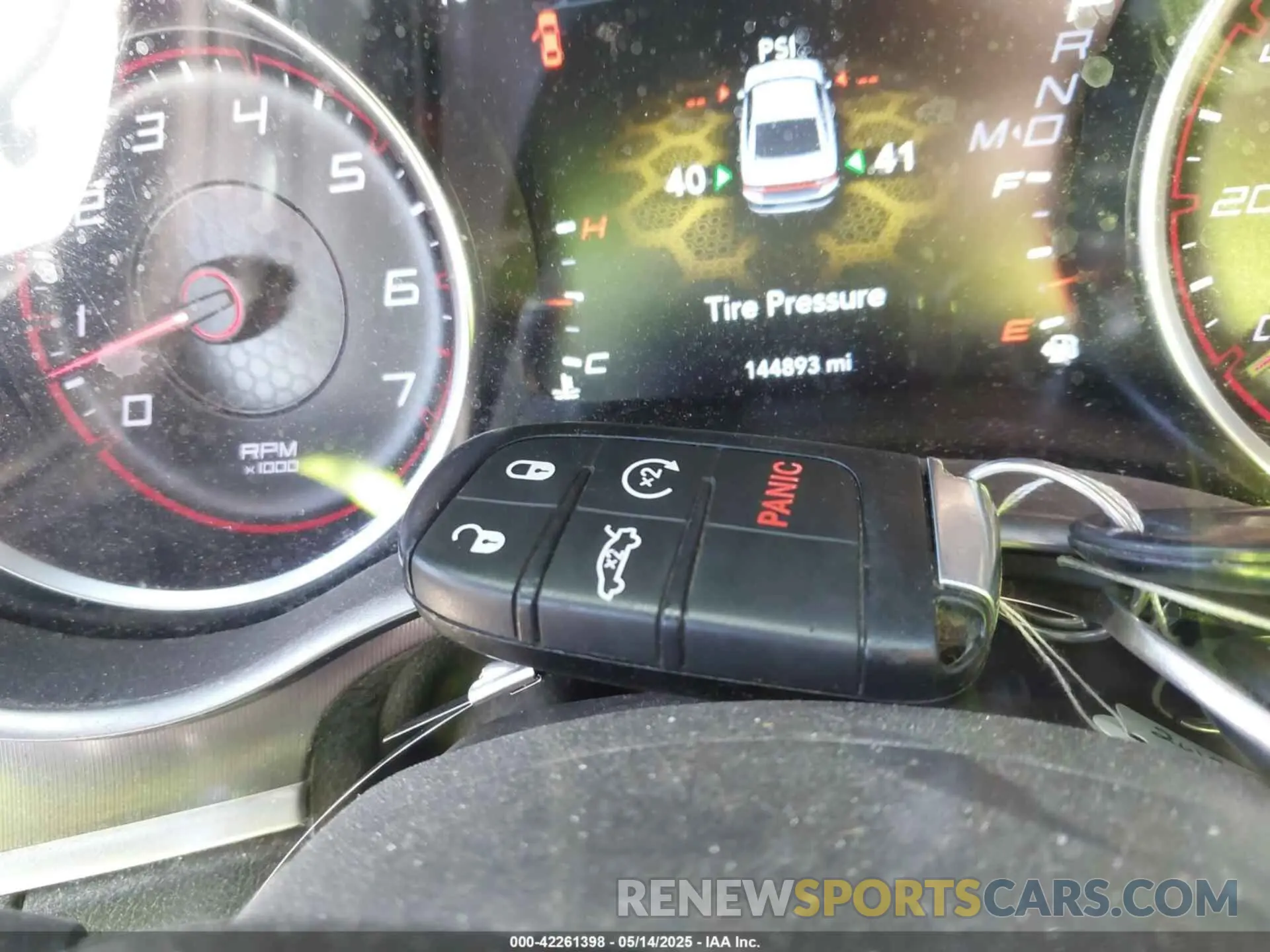11 fotografías del automóvil dañado 2C3CDXBG3KH709772 DODGE CHARGER 2019