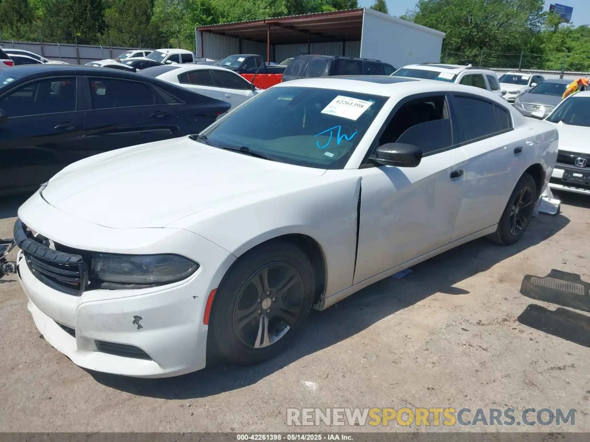 2 fotografías del automóvil dañado 2C3CDXBG3KH709772 DODGE CHARGER 2019