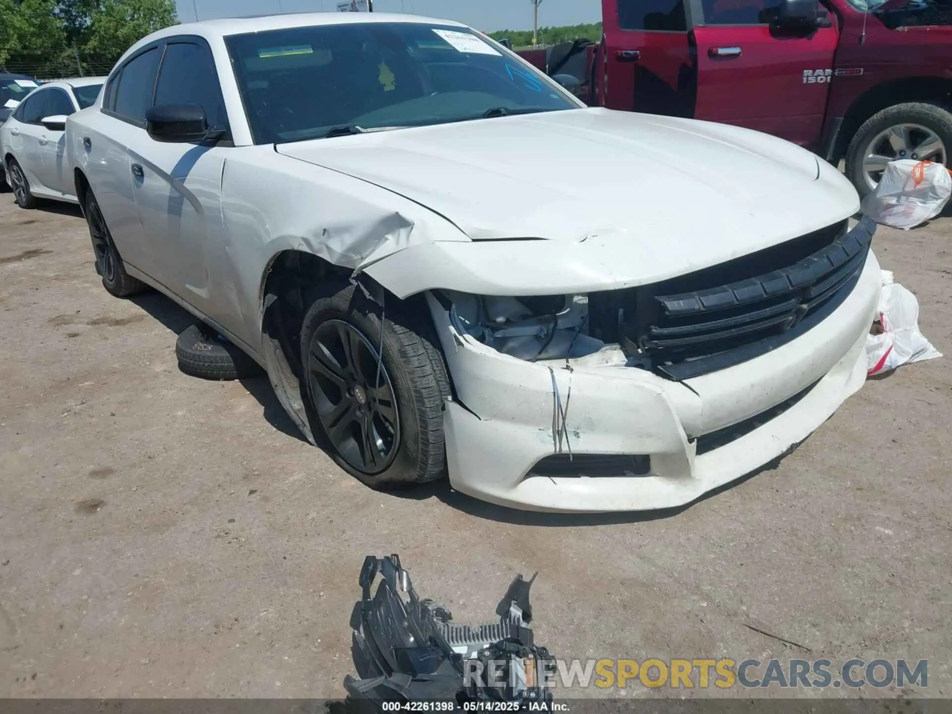 6 fotografías del automóvil dañado 2C3CDXBG3KH709772 DODGE CHARGER 2019