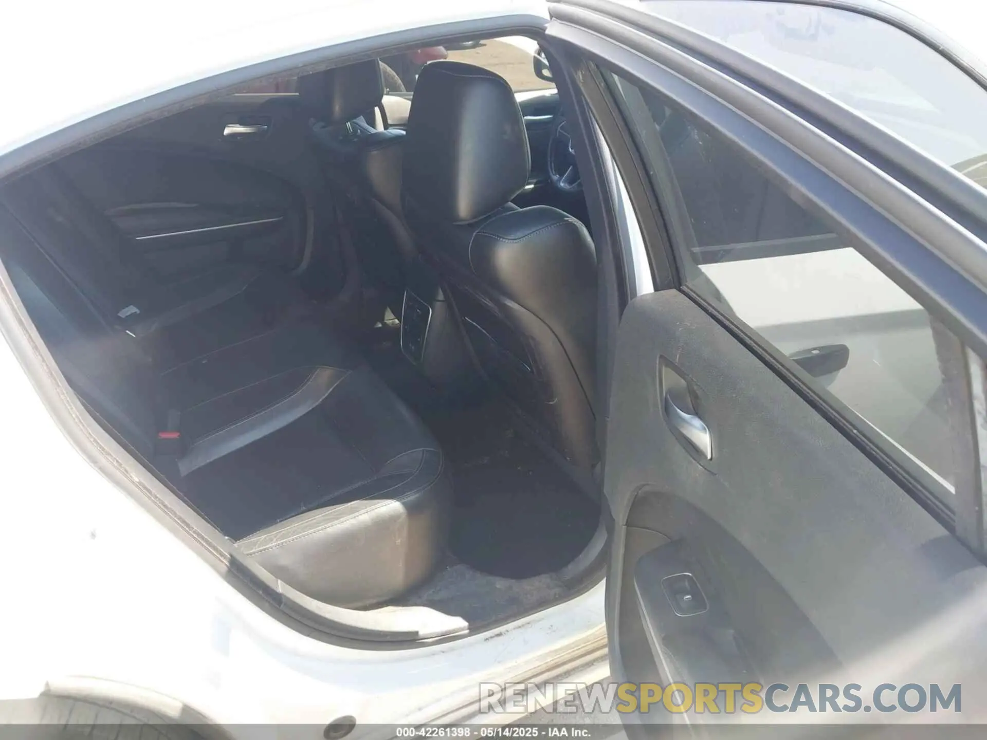 8 fotografías del automóvil dañado 2C3CDXBG3KH709772 DODGE CHARGER 2019