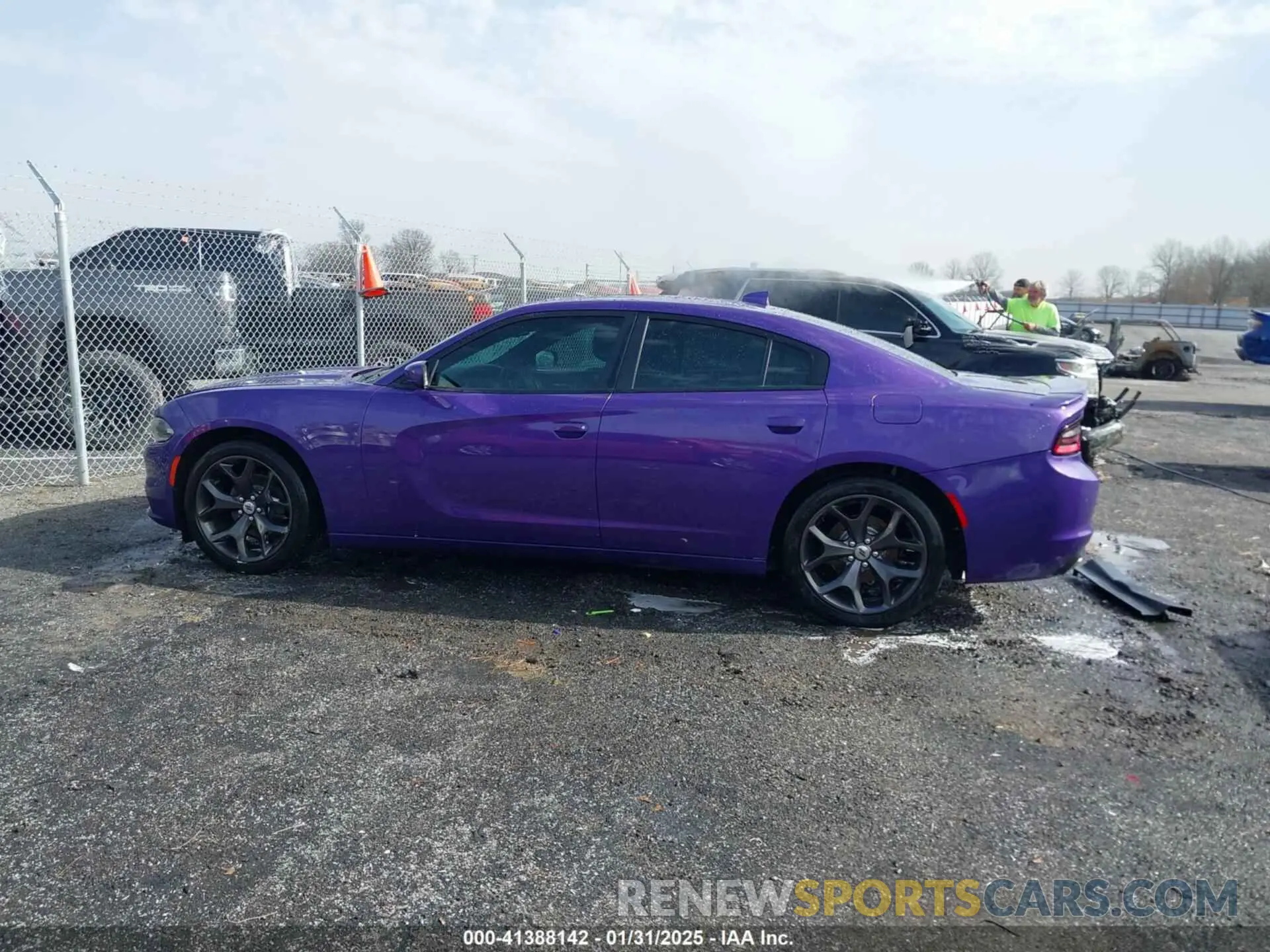 14 fotografías del automóvil dañado 2C3CDXBG3KH732808 DODGE CHARGER 2019