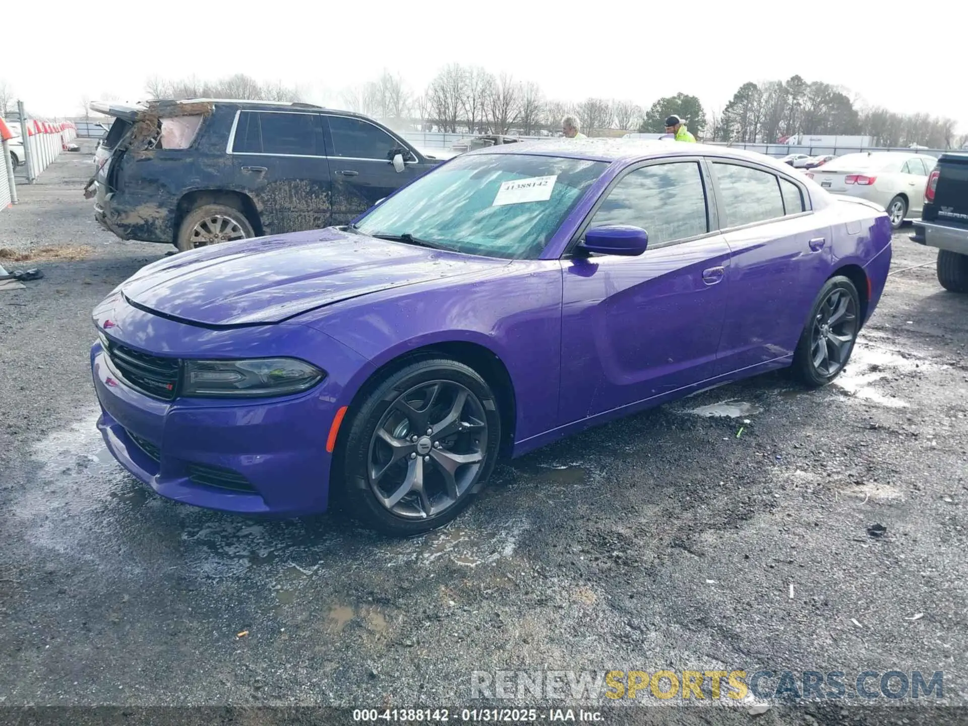 2 fotografías del automóvil dañado 2C3CDXBG3KH732808 DODGE CHARGER 2019