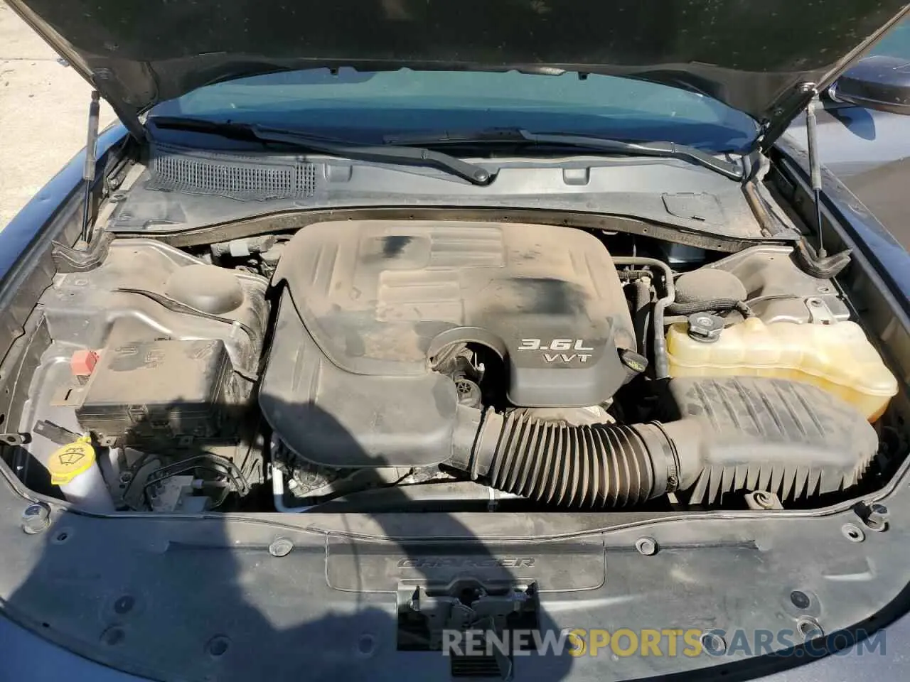 11 fotografías del automóvil dañado 2C3CDXBG4KH507667 DODGE CHARGER 2019