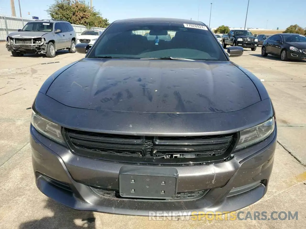 5 fotografías del automóvil dañado 2C3CDXBG4KH507667 DODGE CHARGER 2019